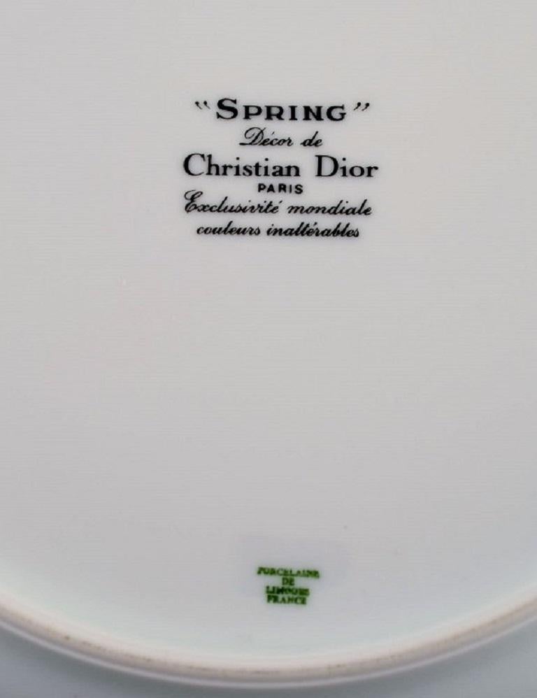 Fin du 20e siècle Limoges, France. Six rares assiettes à dîner en porcelaine « Printemps » de Christian Dior