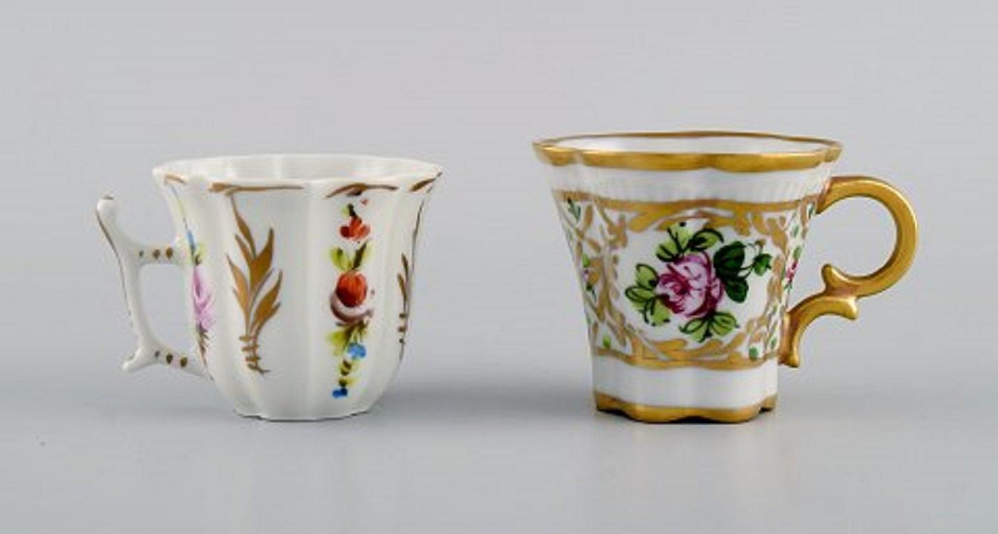 Limoges, France, Three Mocha Cups, Dish/Bowl and Vase in Hand-Painted Porcelain In Excellent Condition In Copenhagen, DK