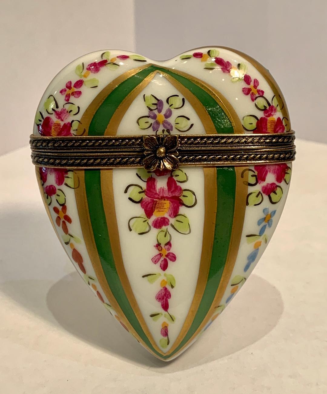 20th Century Limoges France Valentine's Day Heart Shaped Hand Painted Porcelain Trinket Box