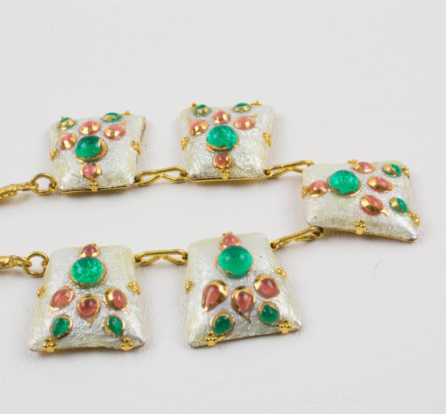 Collana con smalto bianco e patè de verre di Limoges Francia A Link in vendita 5