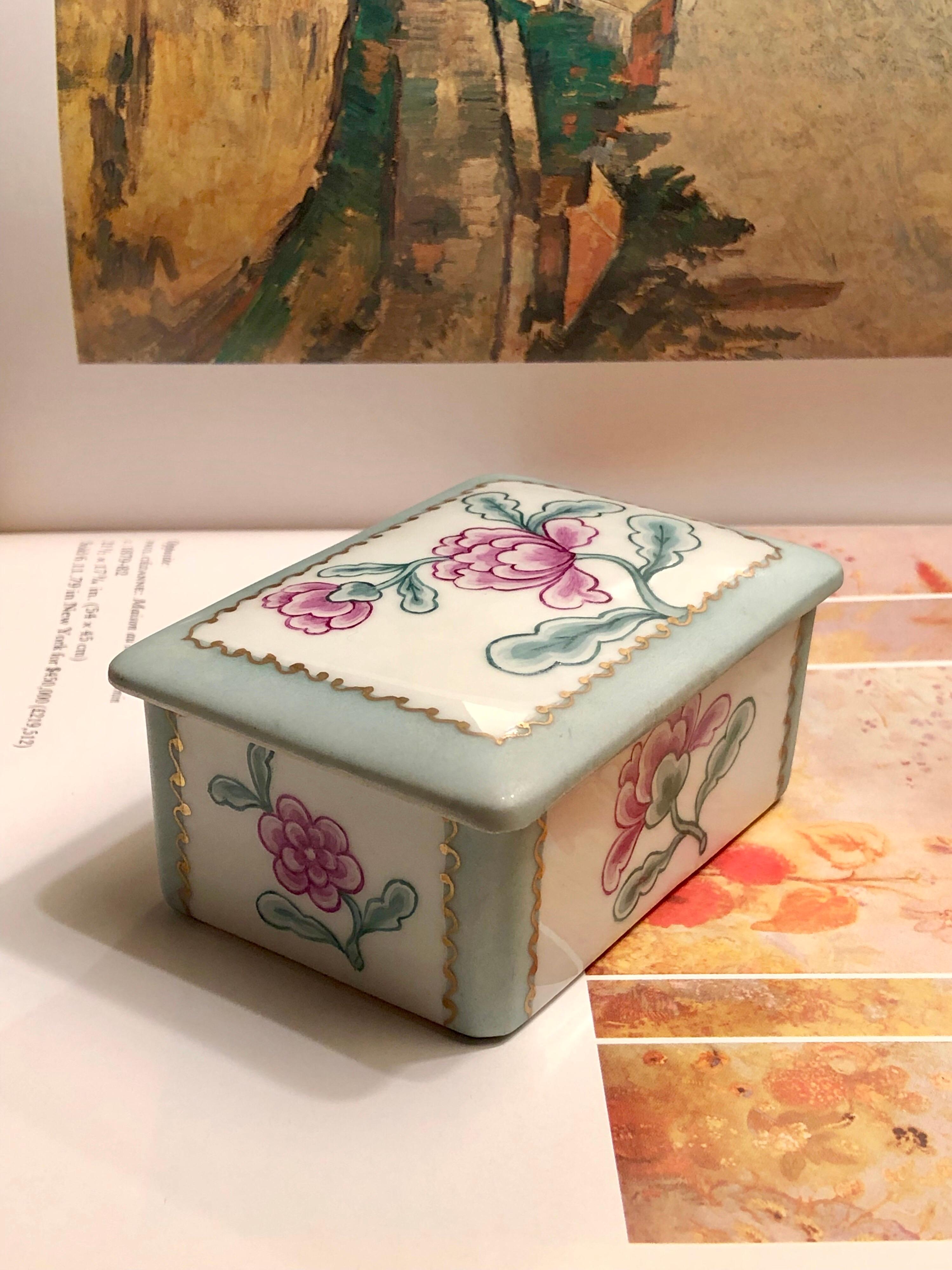 Mid-Century Modern Limoges France YF Porcelain Jewelry Hand Painted Rose Box