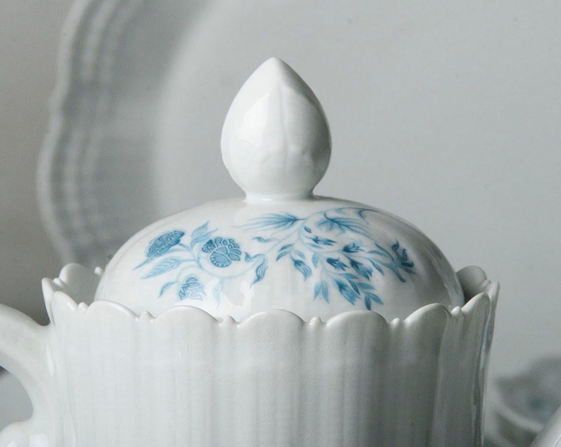 Limoges Giraud Service, Porcelain from France, Mid-20th Century 1