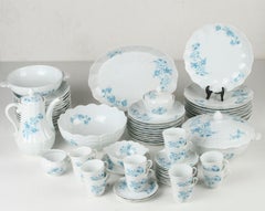 Service Giraud de Limoges, porcelaine de France, milieu du 20e siècle