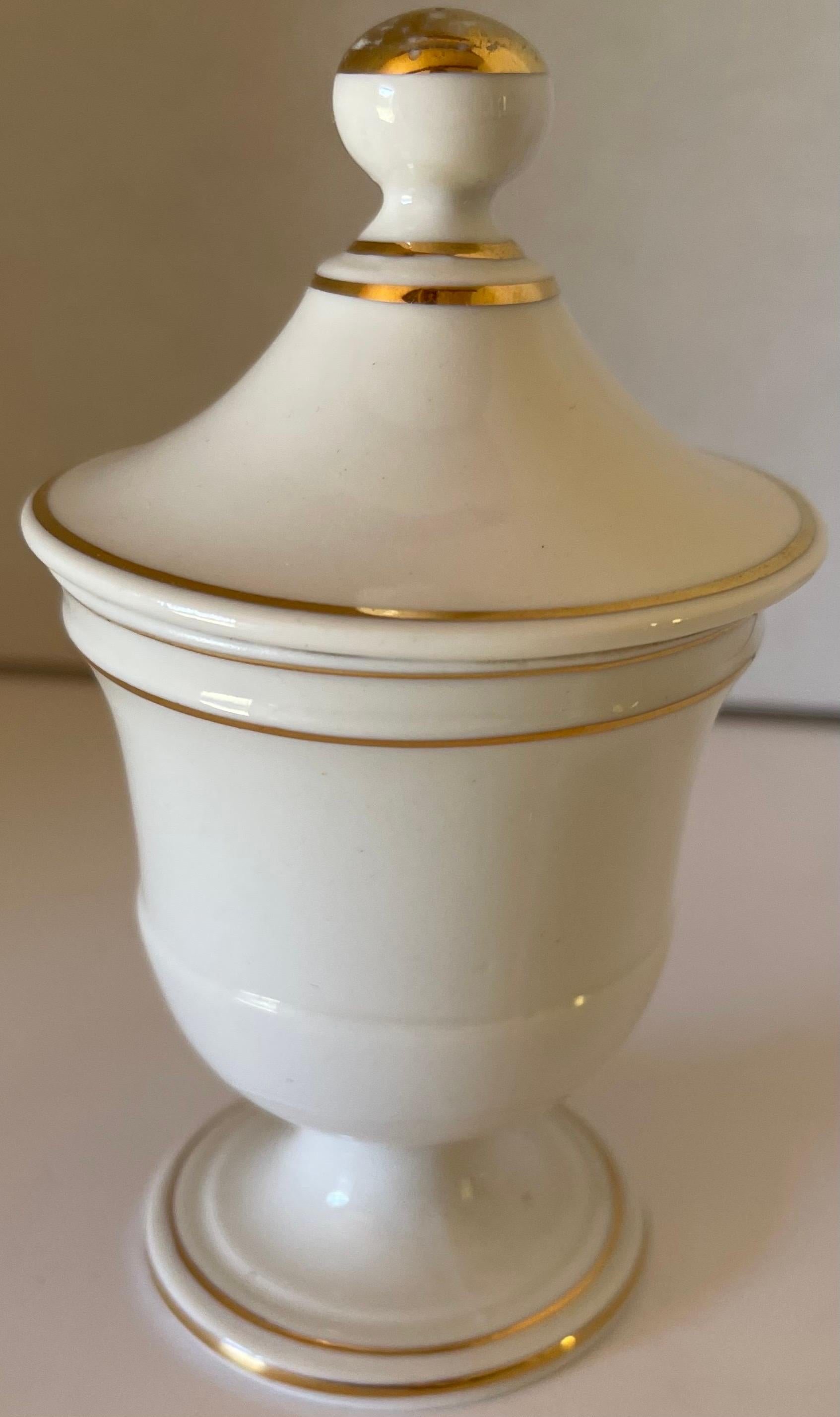 Limoges Marihuana Gold Rimmed Apothecary Jar In Good Condition For Sale In Stamford, CT