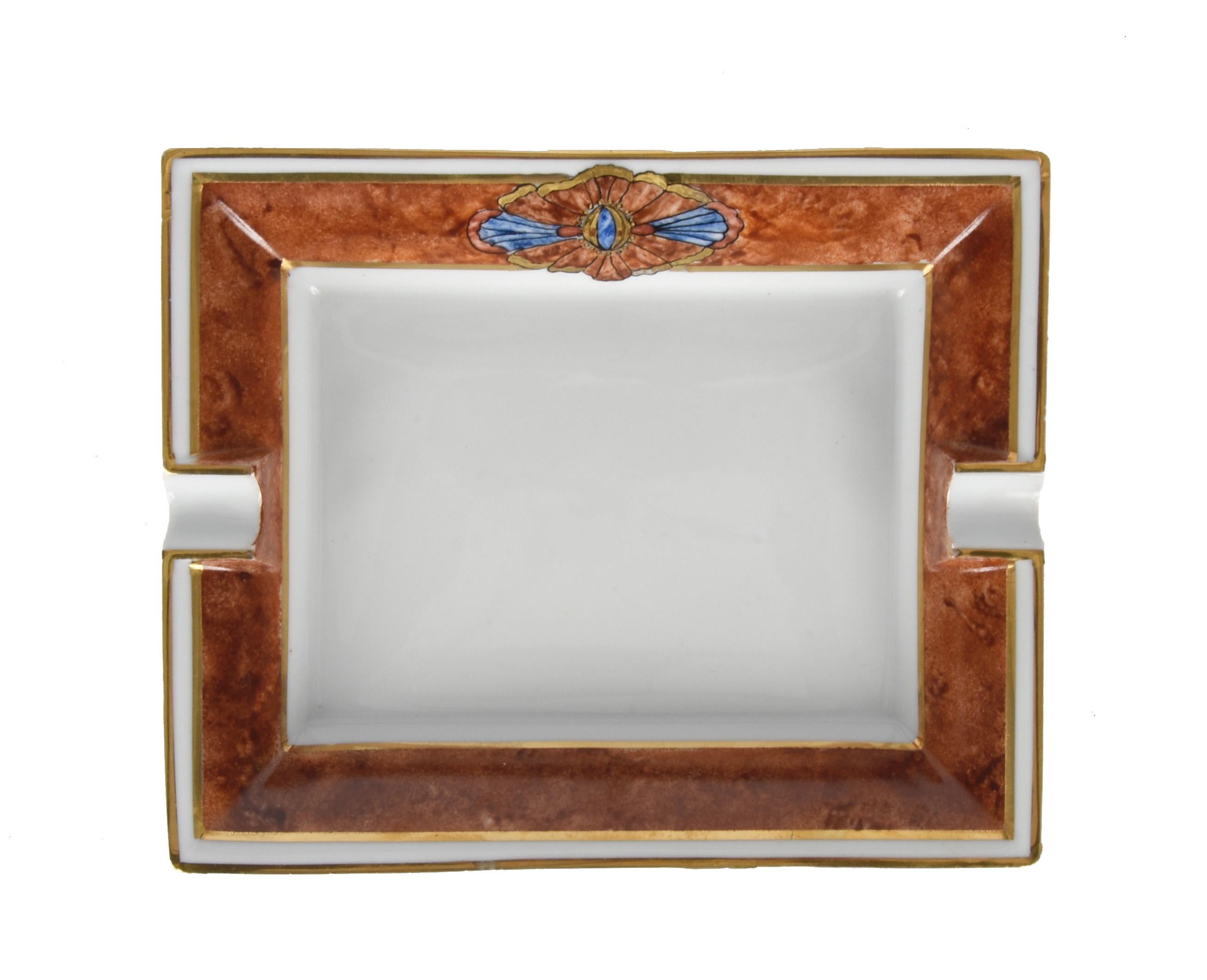Mid-Century Modern Limoges Midcentury Hand-Painted by Cevoli White Porcelain French Ashtray, 1980s For Sale