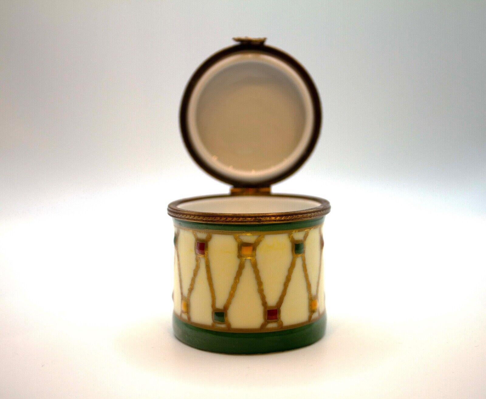 Limoges Pacifier Cinderella’s Pumpkin Carriage & Green Drum Set Mini Porcelin 7