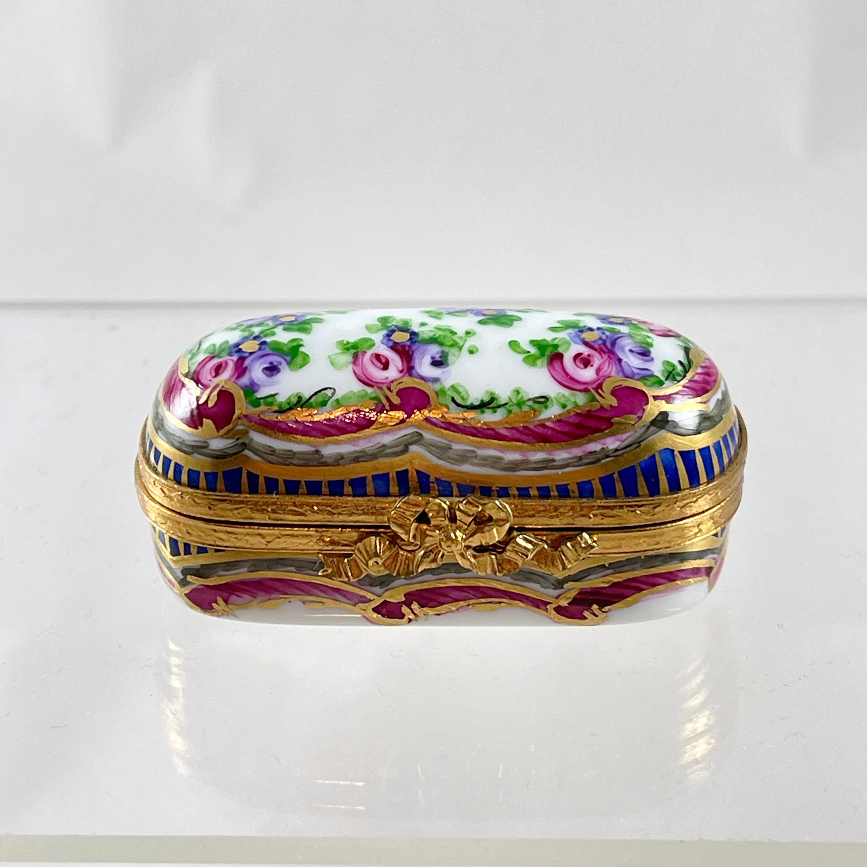 Caja de agujas de coser de porcelana esmaltada Limoges París Francés