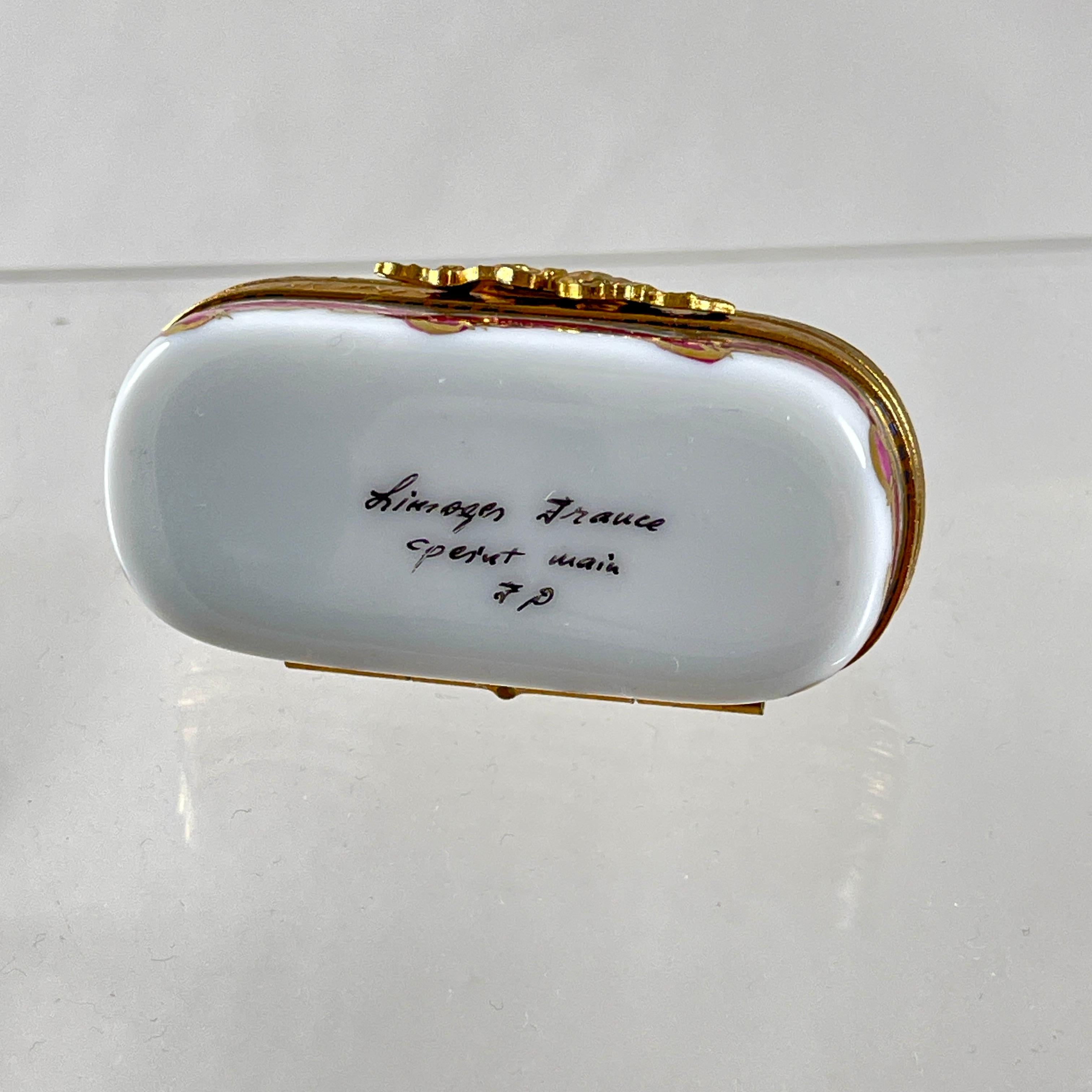 Caja de agujas de coser de porcelana esmaltada Limoges París 1