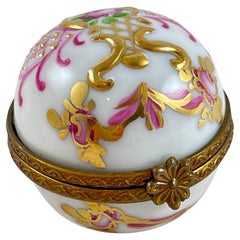 Boîte à bijoux vintage Limoges Paris ronde rose et or
