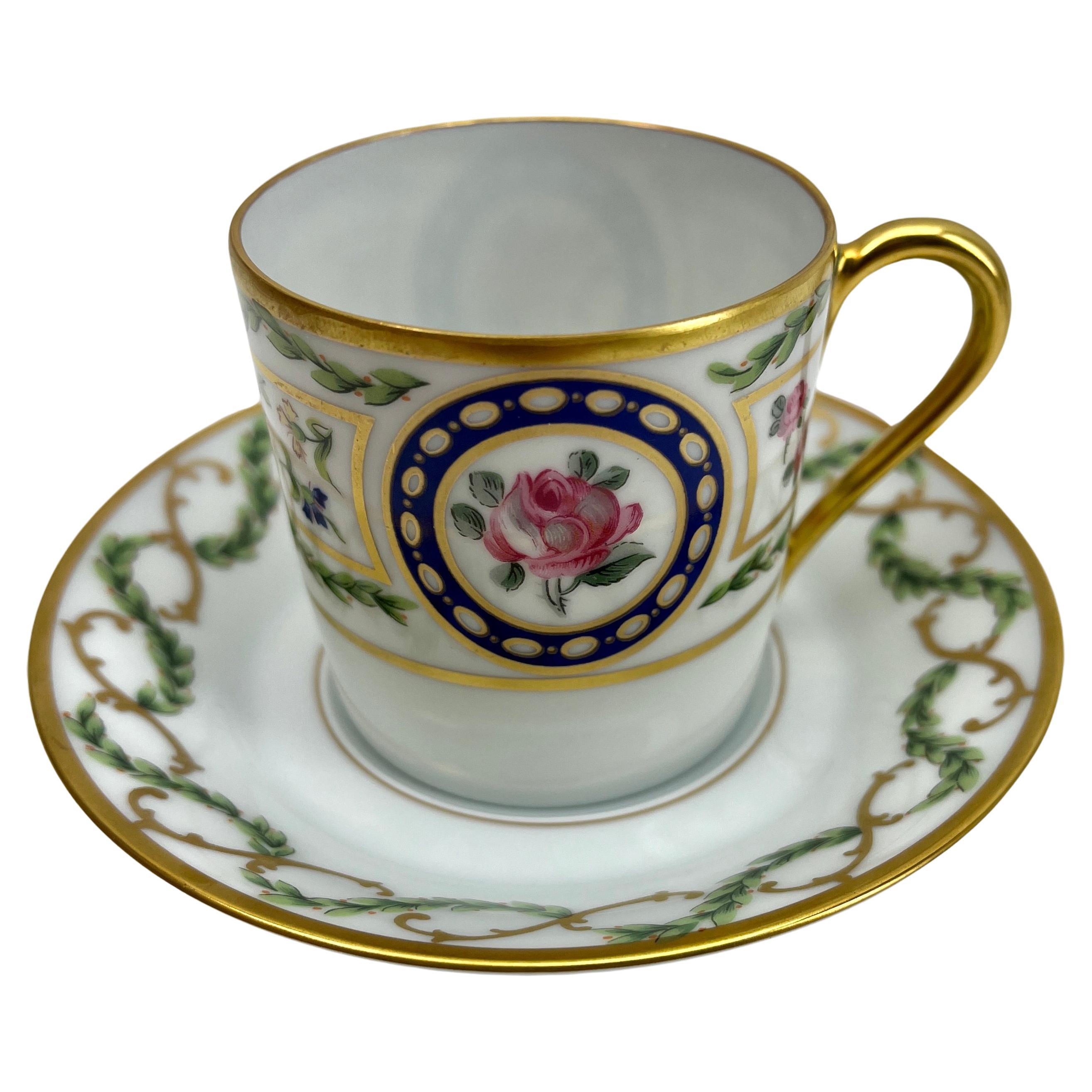 Français Limoges Pocelain Louveciennes 'Stamp' France, set de 9 Pieces en vente