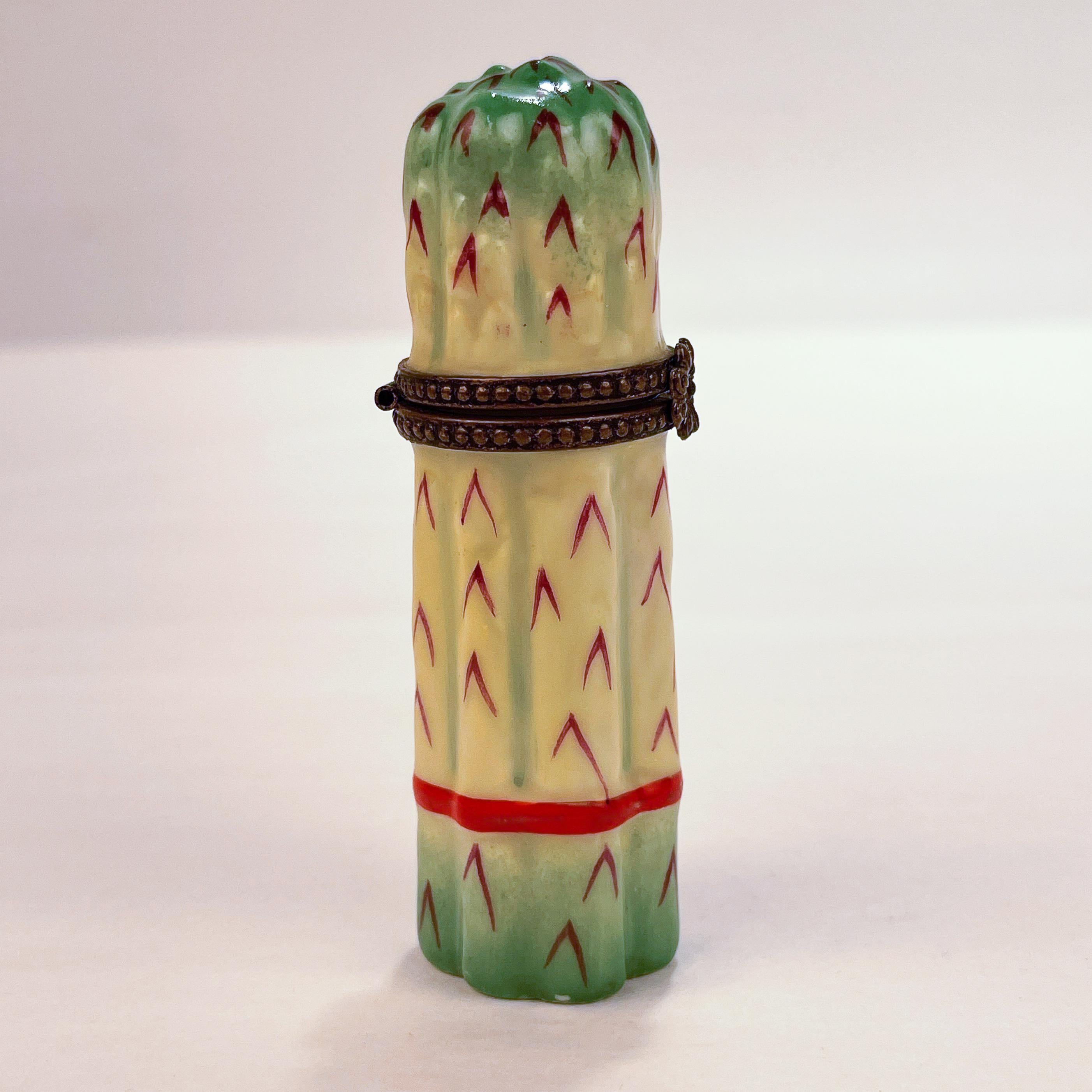Women's or Men's Limoges Porcelain Asparagus Shaped Snuff Box for Asprey