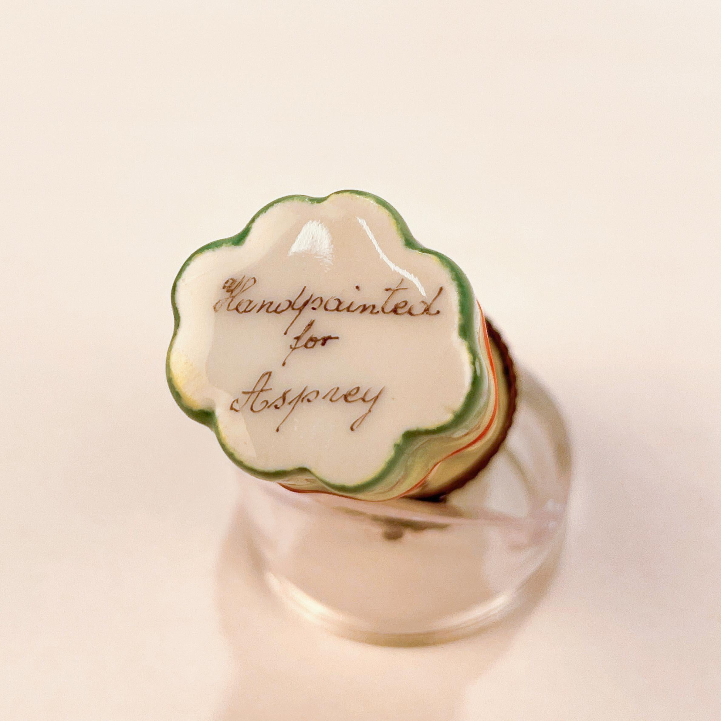 Limoges Porcelain Asparagus Shaped Snuff Box for Asprey 3