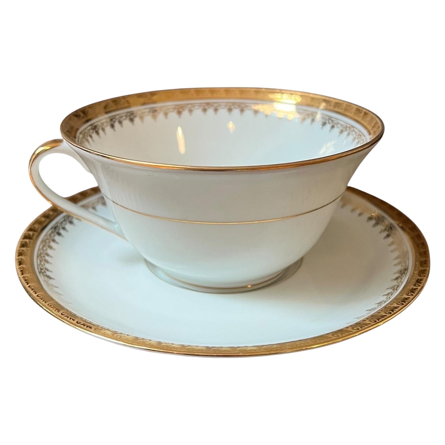 Tazza e piattino "Breakfast" in porcellana di Limoges, bianco e oro - A.R. Francia