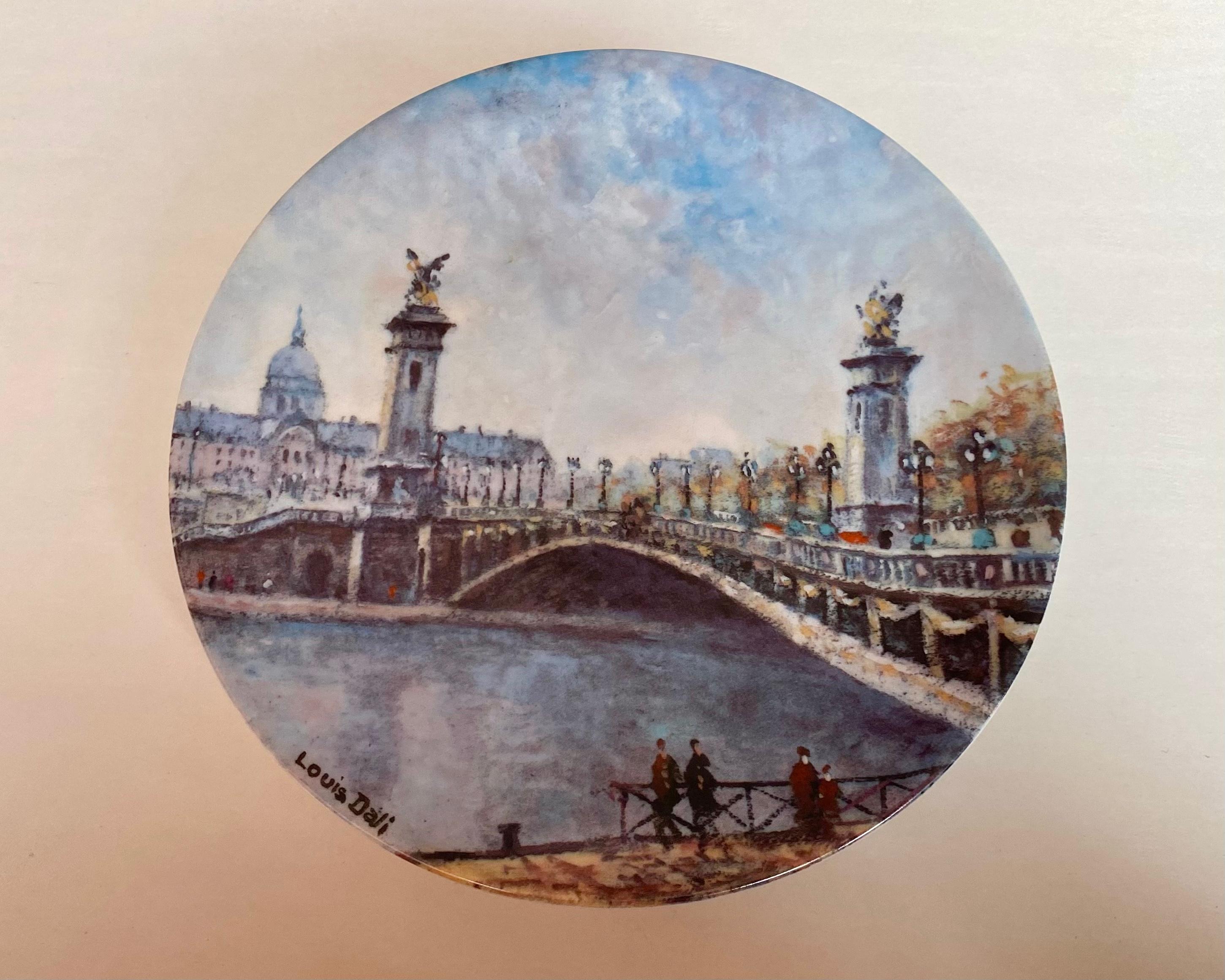 Limoges Porcelain Collectible Plates, by Louis Dali, Sights of Paris France In Excellent Condition For Sale In Bastogne, BE