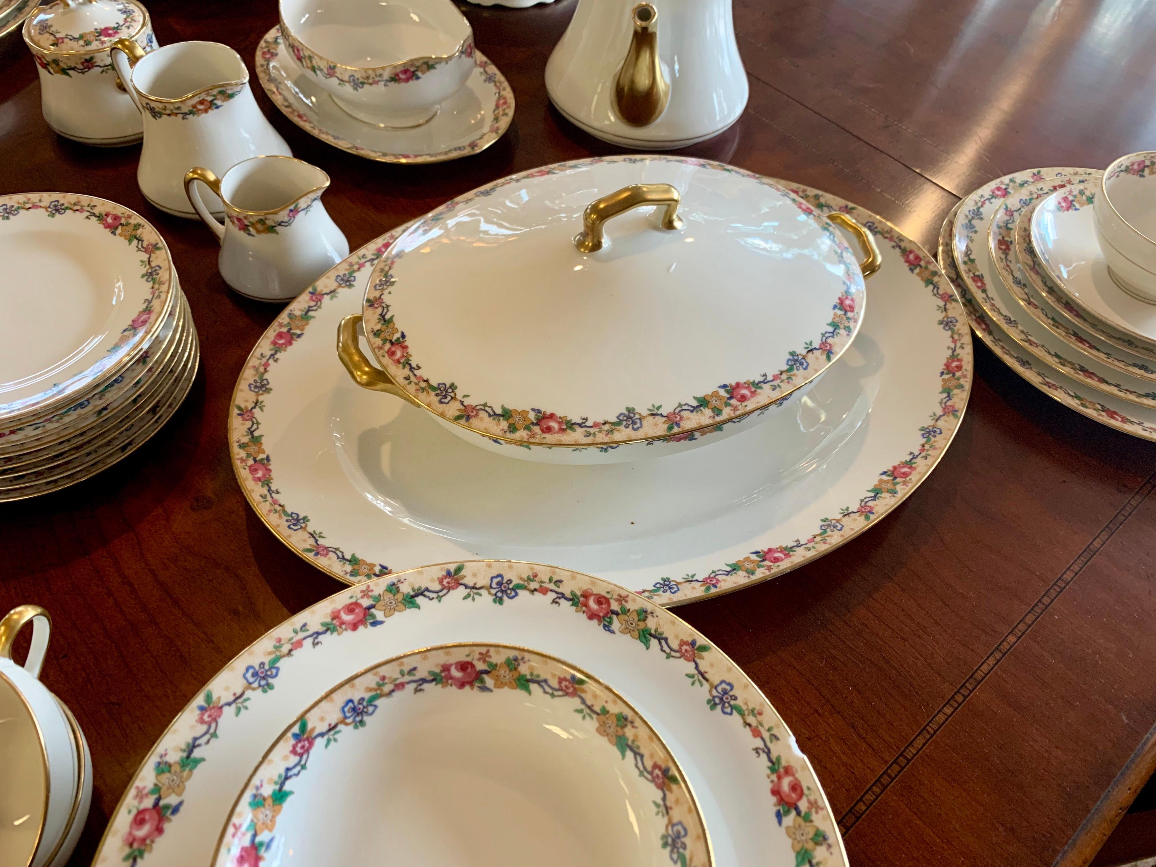 Limoges Porcelain Dinner Service Fine China Service 1916 Extensive 105 Pieces 2