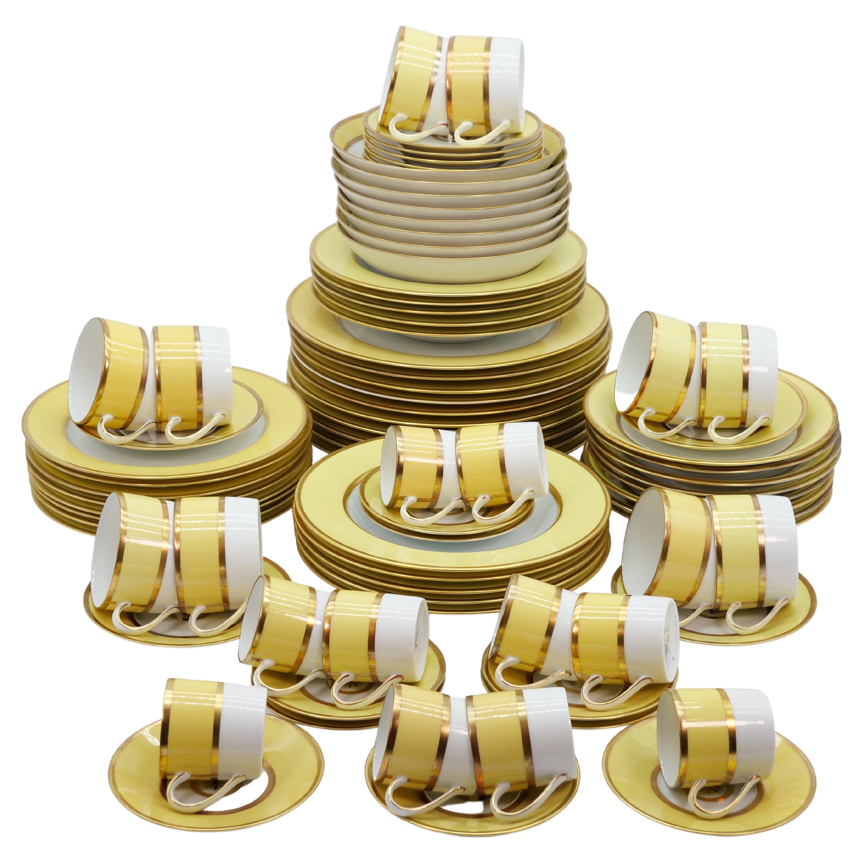 20th Century Limoges Porcelain Dinner Service For Ten People