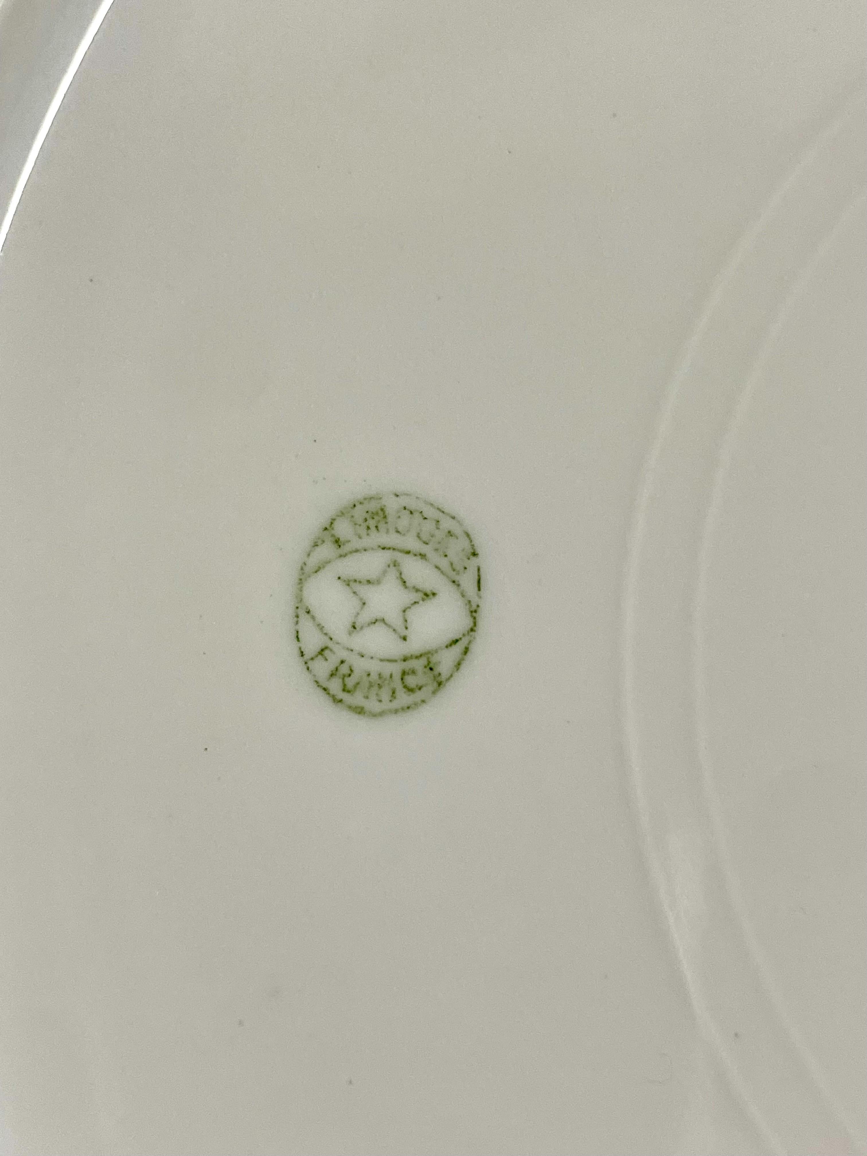 Vajilla de Porcelana Limoges de F. Legrand & Cie - 68 Piezas en venta 9