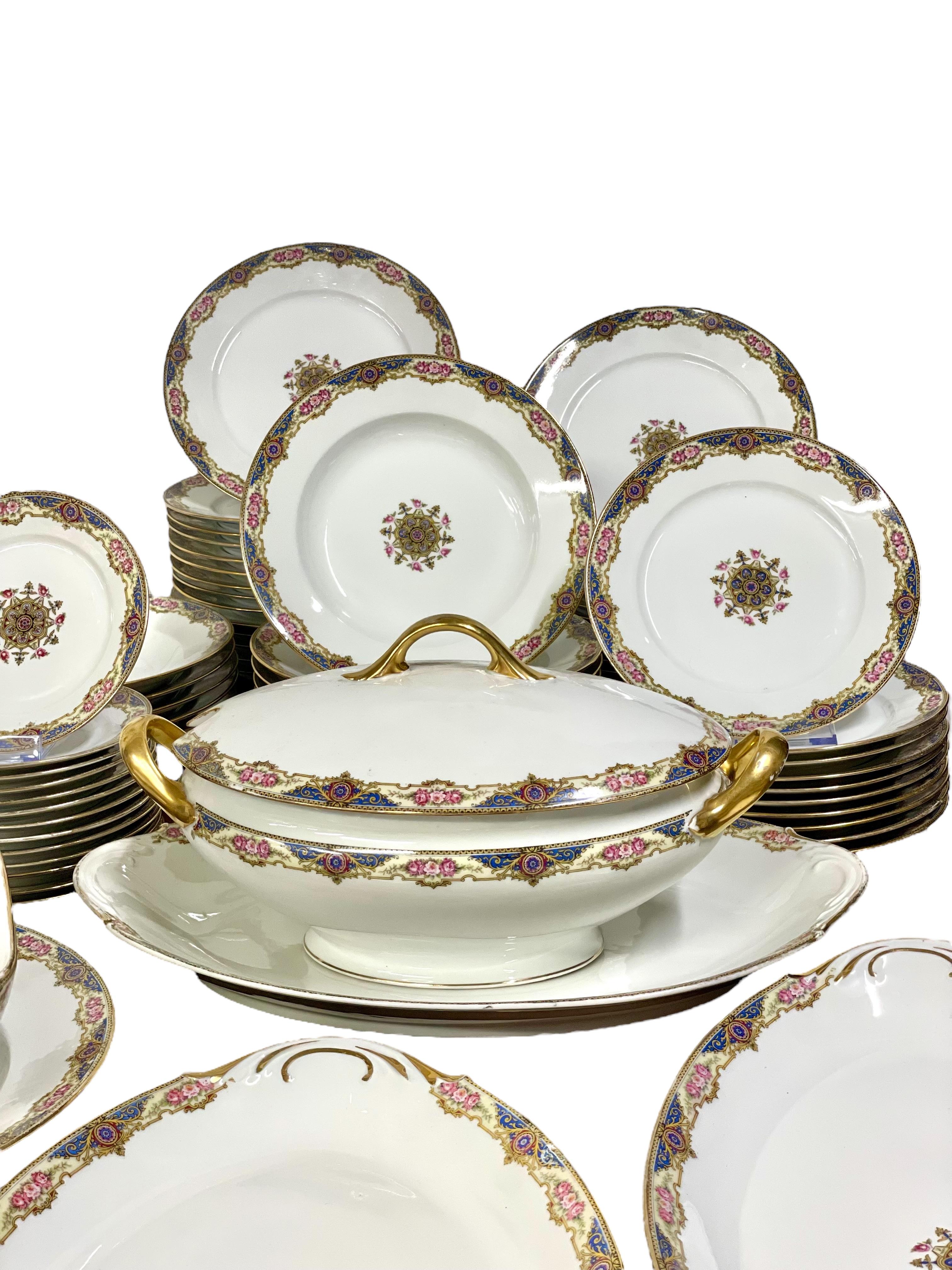Vajilla de Porcelana Limoges de F. Legrand & Cie - 68 Piezas en venta 12