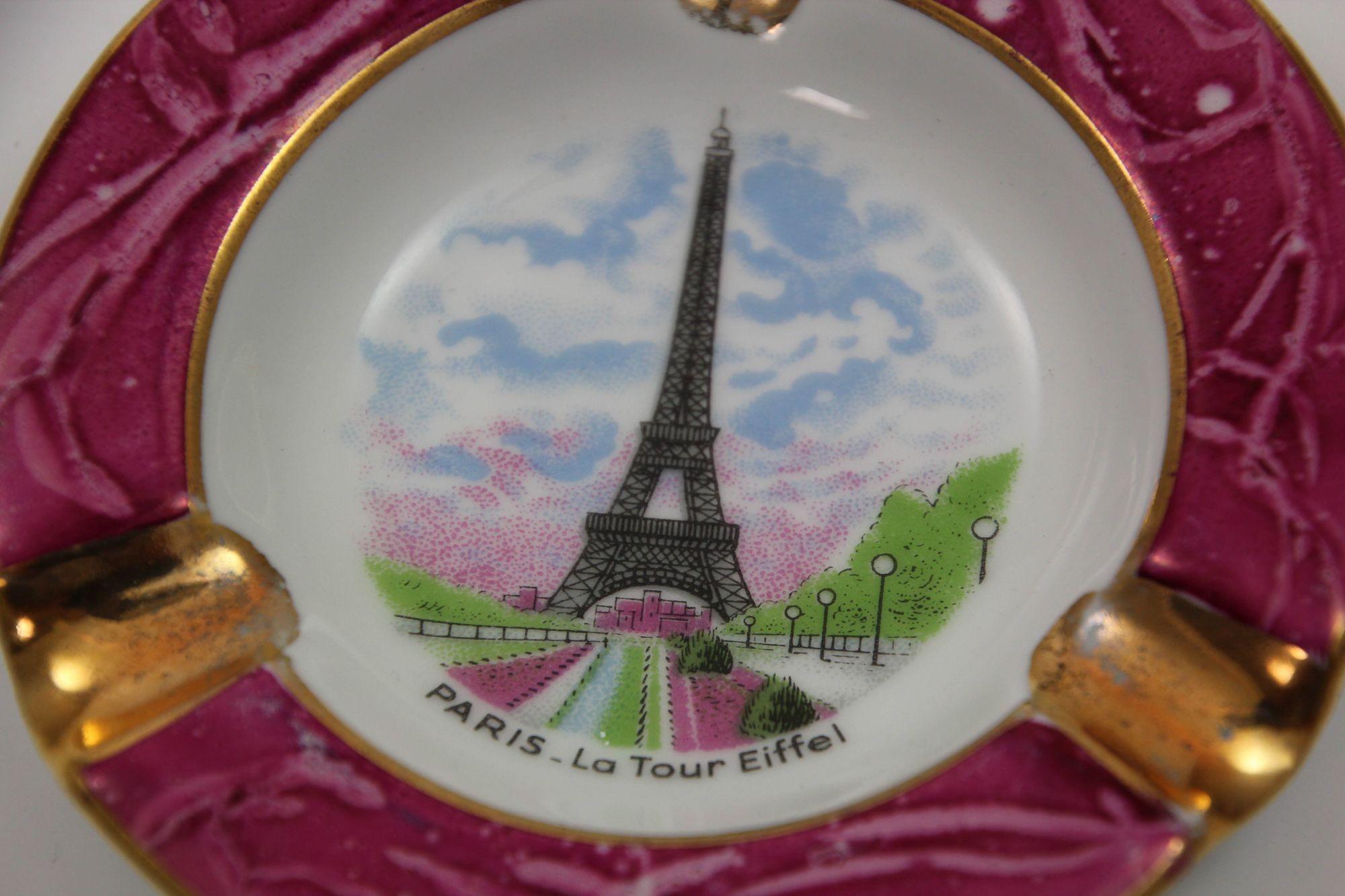 French Limoges Porcelain Dish Ashtray Paris La Tour Eiffel Hand-Painted France 1960s For Sale