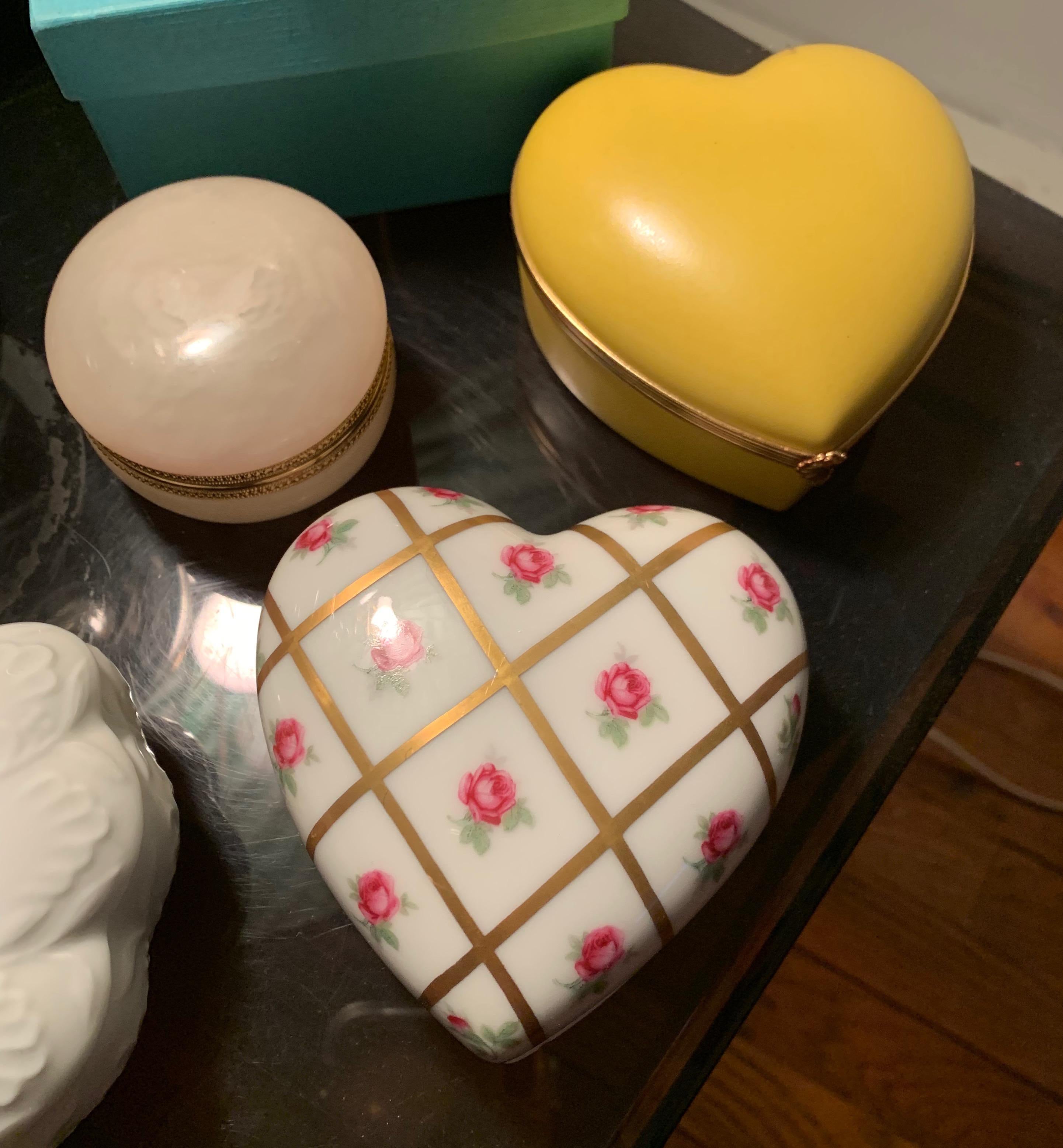 Limoges Porcelain Heart Trinket Box, Canary Yellow, French Porcelain Jewelry Box 5