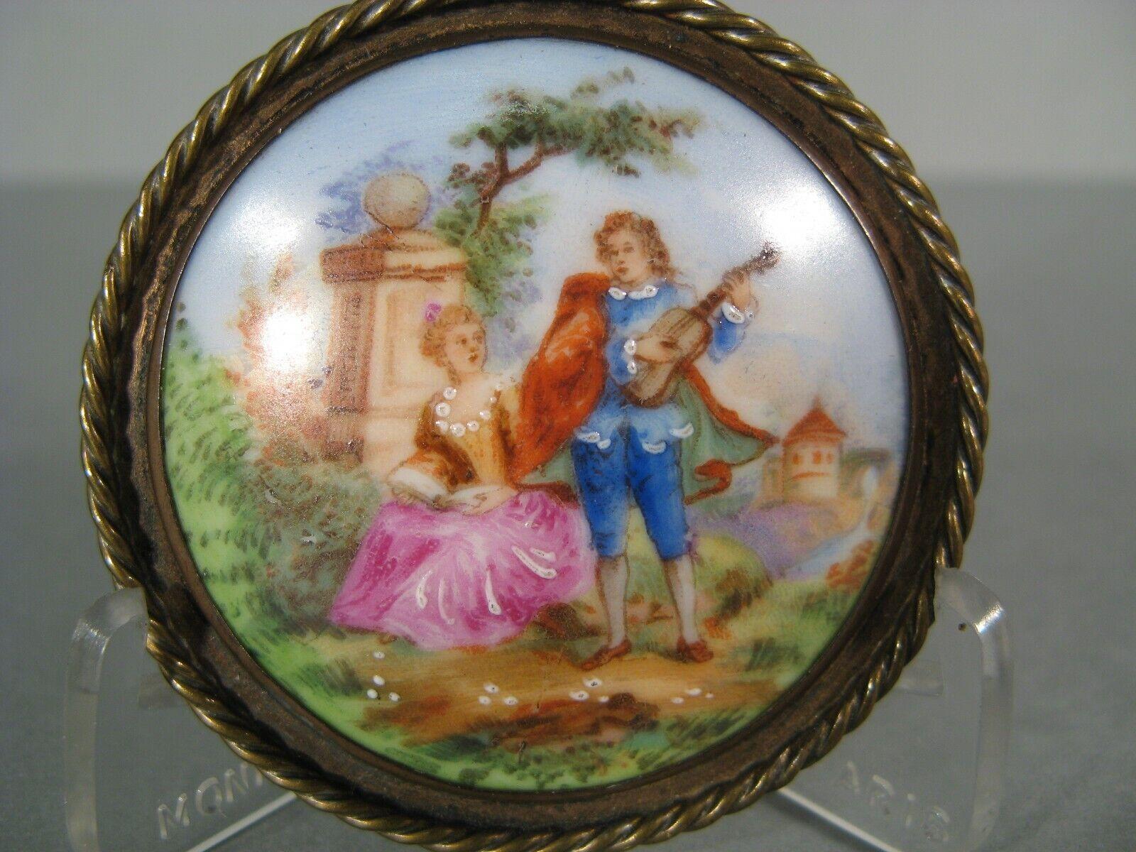Broche miniatura de porcelana de Limoges, Escena galante con juglar - 1Y210 Imperio