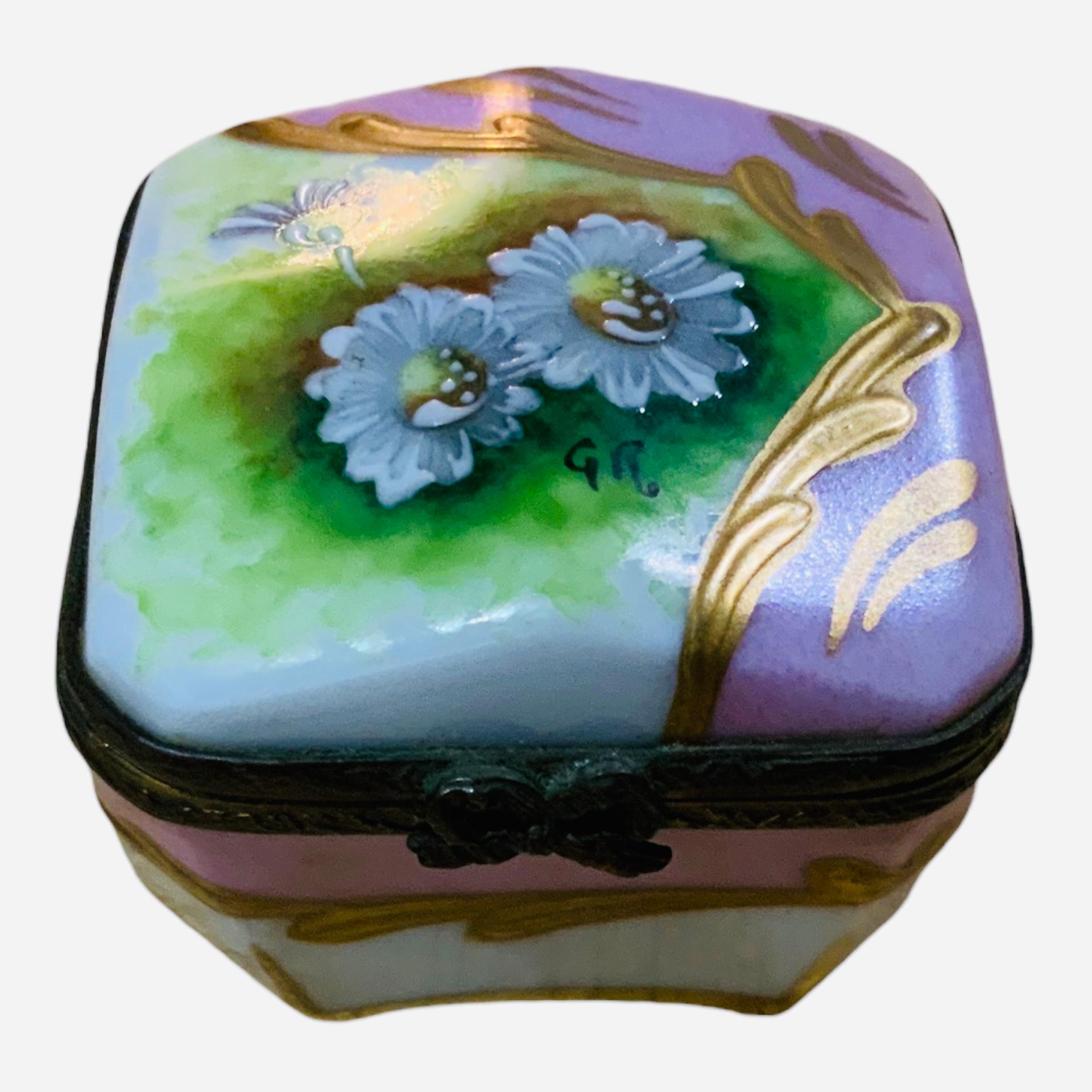 Victorian Limoges Porcelain Octagonal Trinket box For Sale