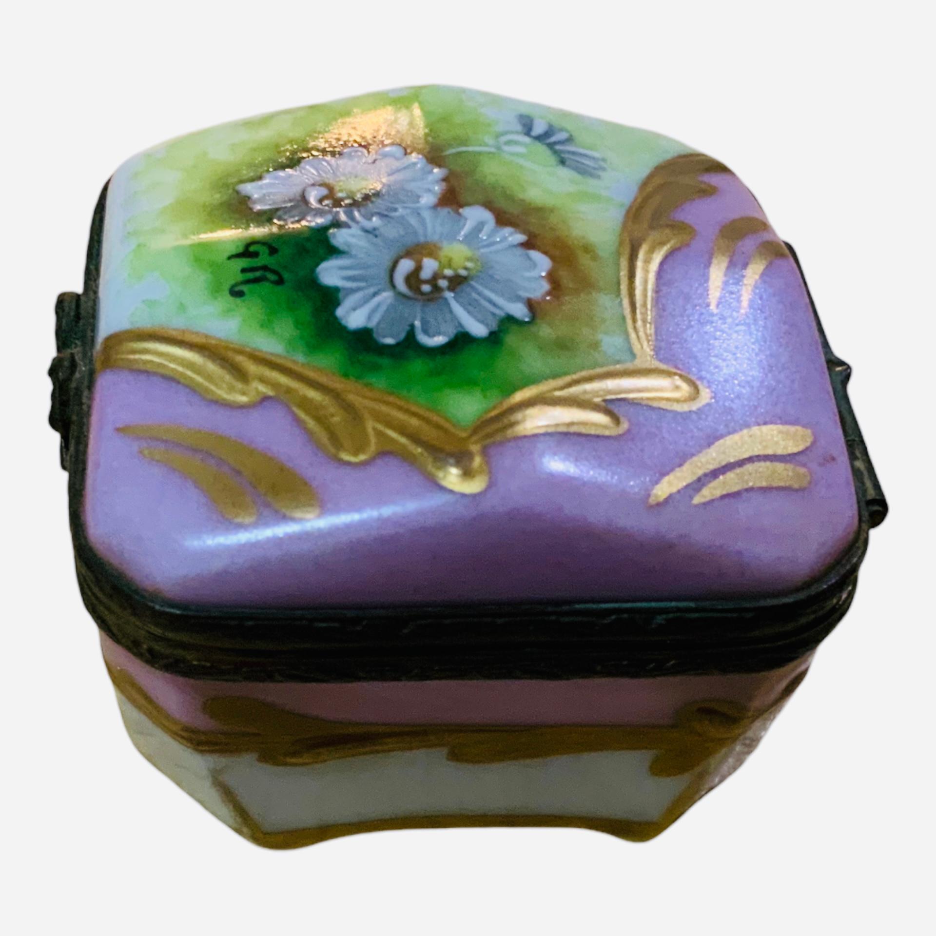 Hand-Painted Limoges Porcelain Octagonal Trinket box For Sale