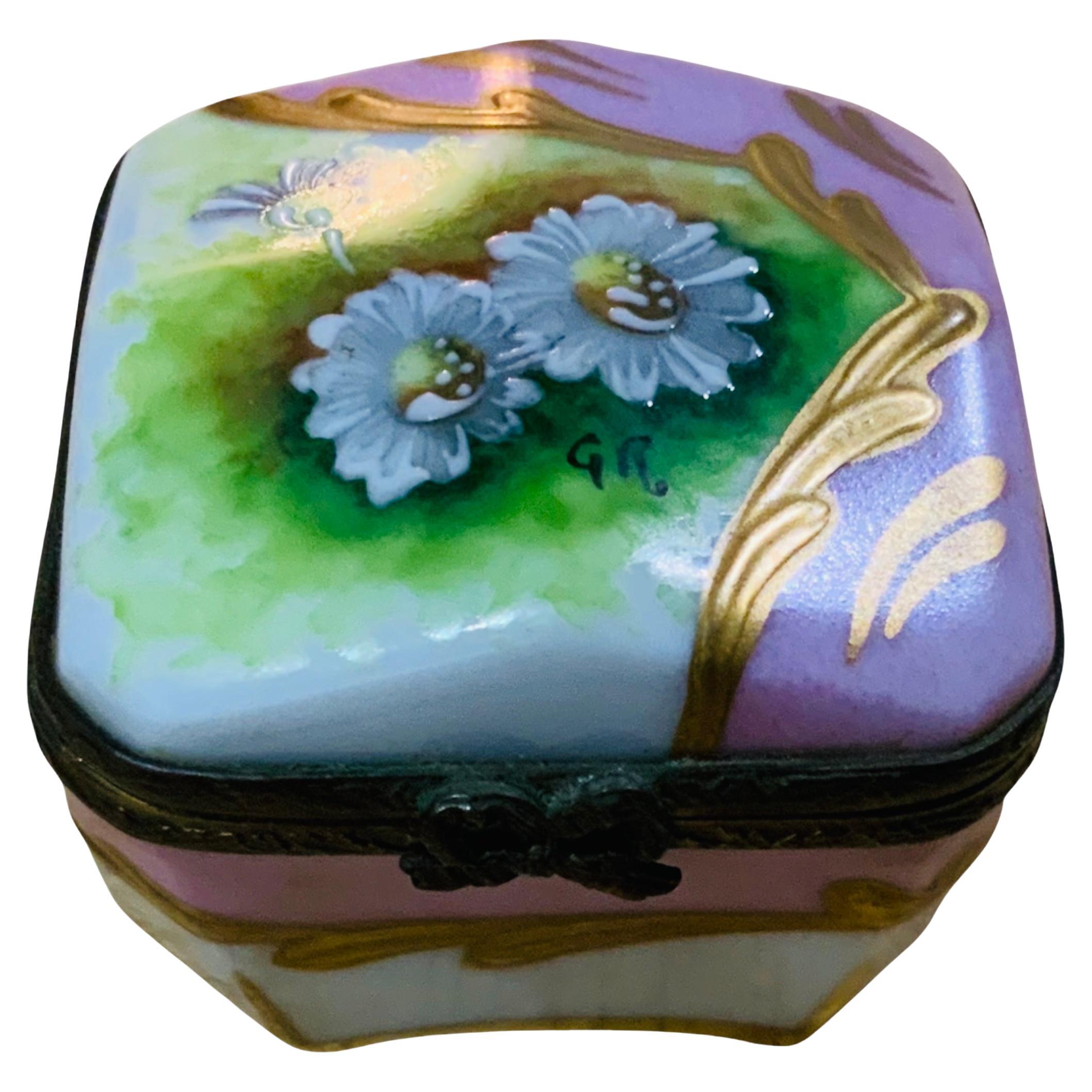 Caja octogonal de baratijas de porcelana de Limoges