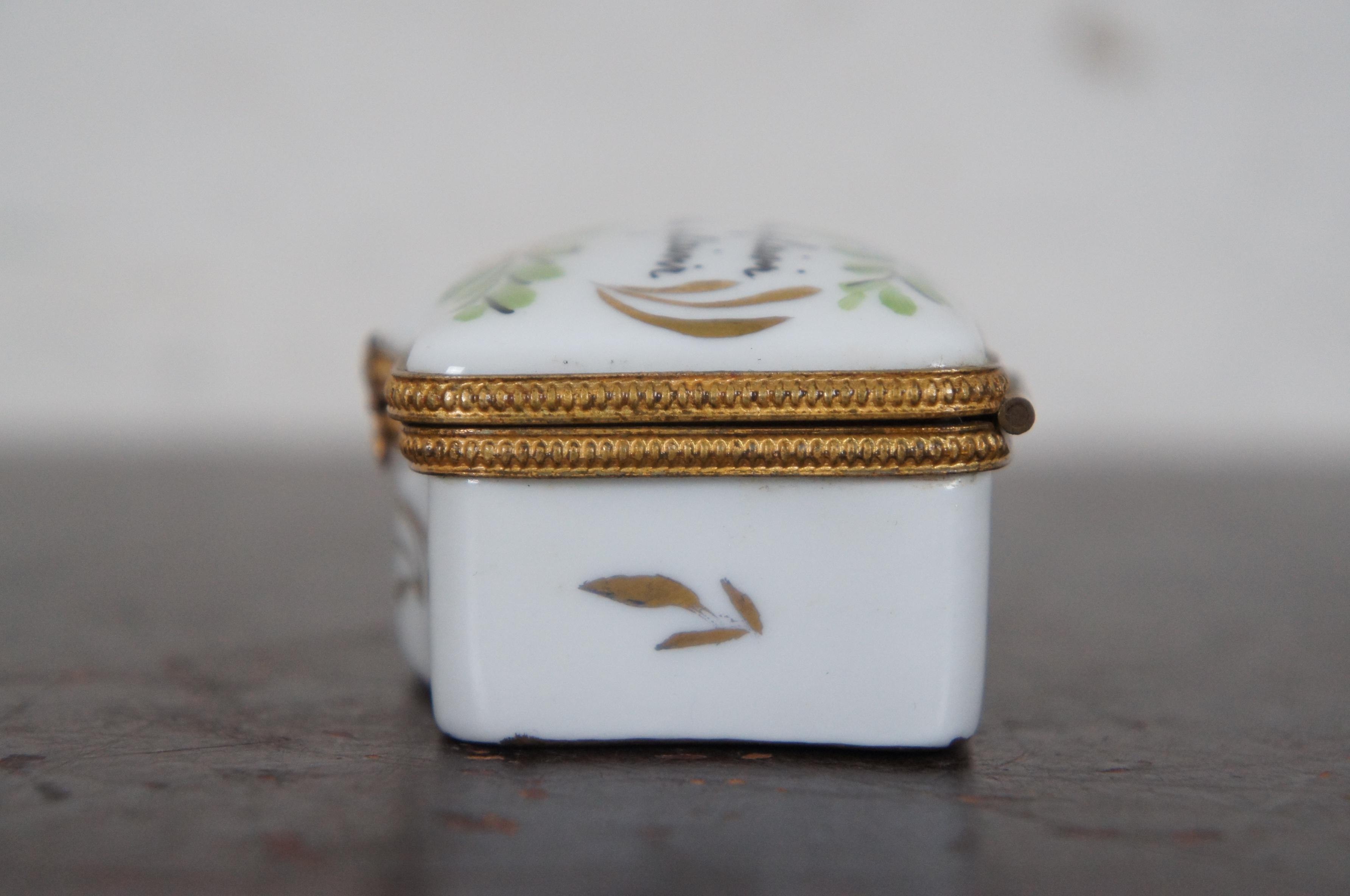 Limoges Porcelain Trinket Box Toujour du Plaisir Pleasure Always Floral 3