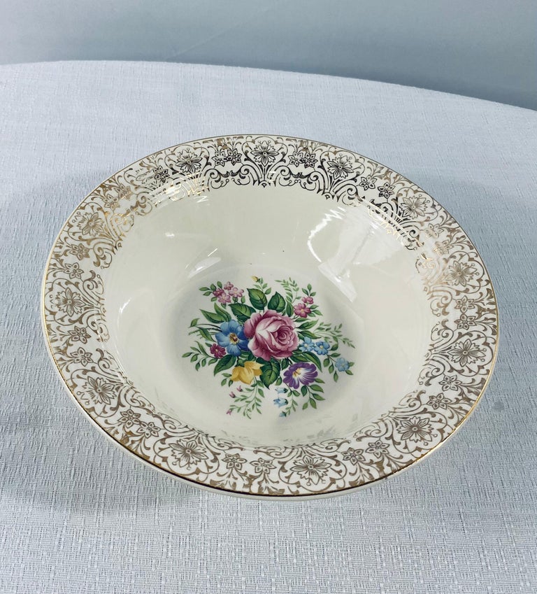 Limoges Rosalie Warranted 22 K Gold Tableware Set, 30 Pieces For Sale