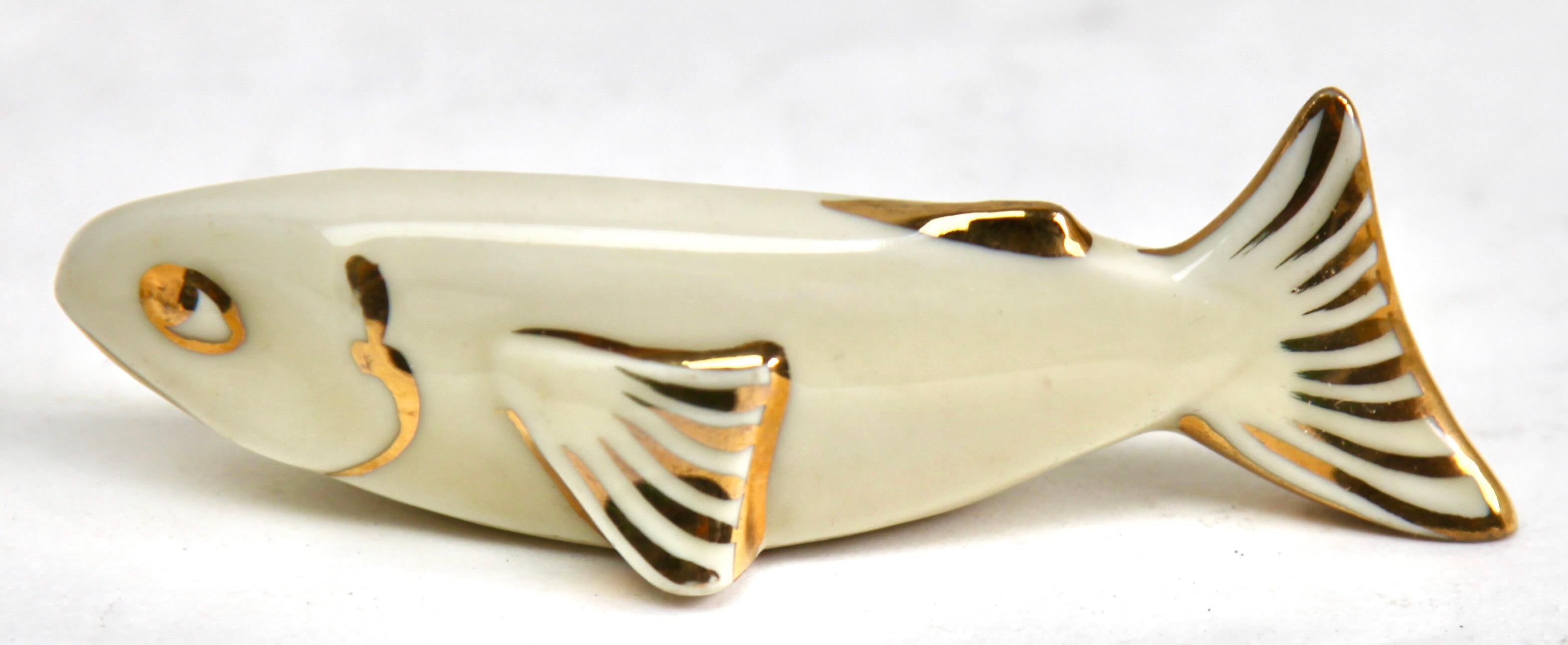 Mid-20th Century Limoges 'Signed' France Knife Rests, Set of 12 Pieces and with Decorators Mark