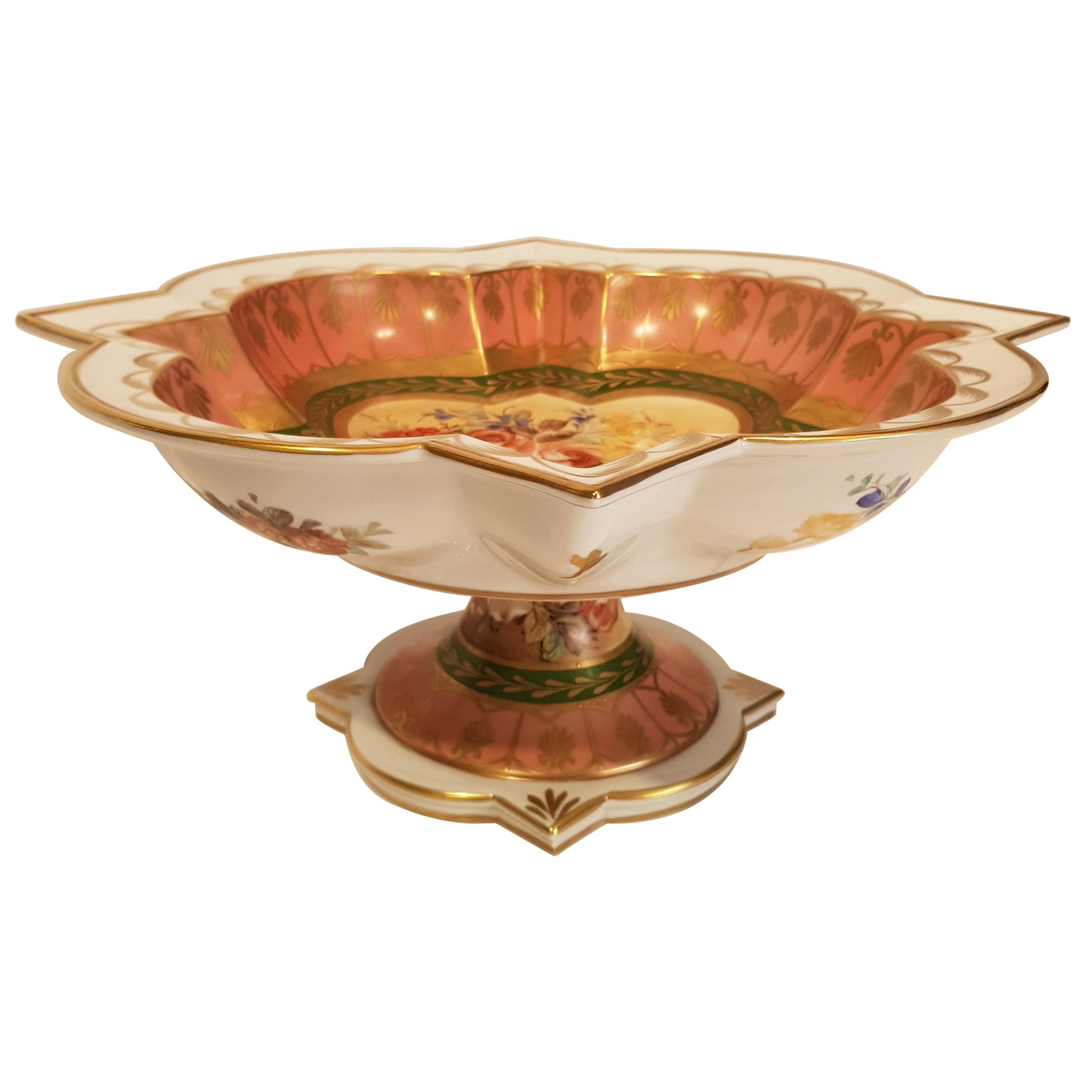 Limoges Star Shaped Hand Painted Centerpiece im Angebot