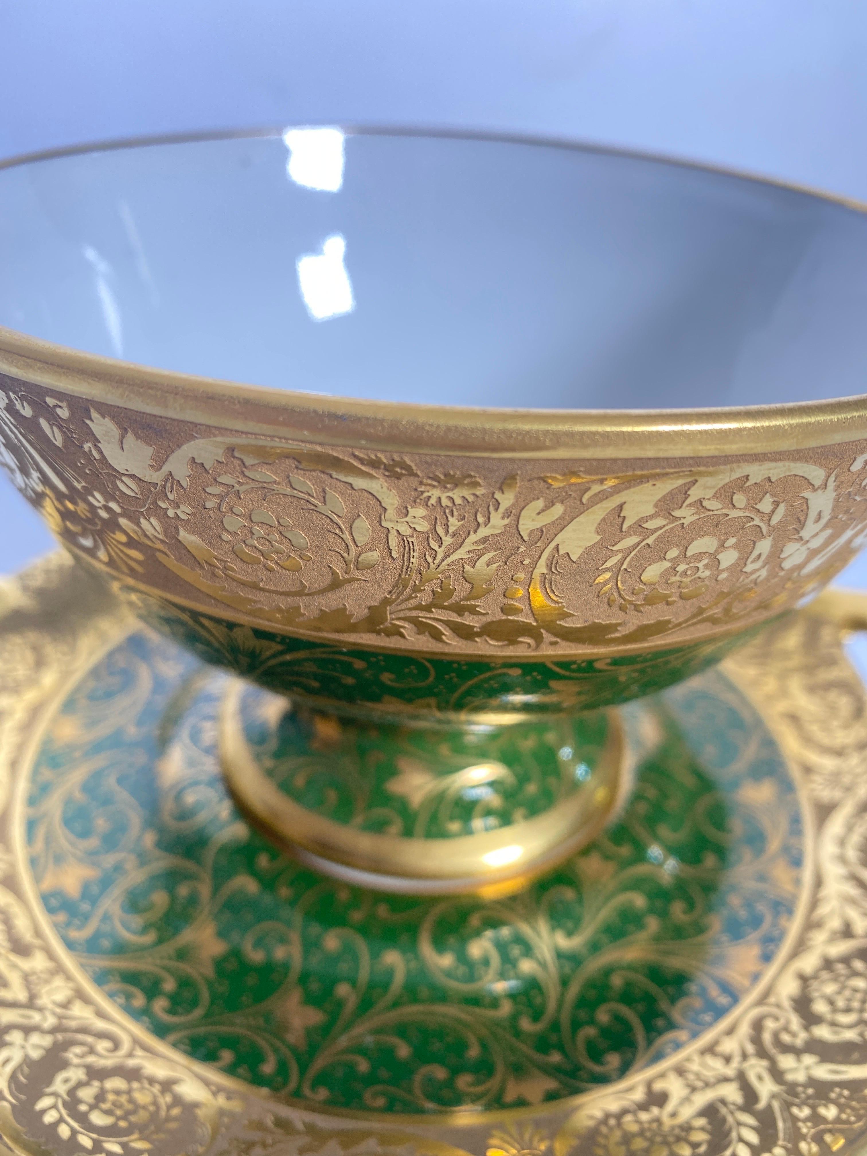 This bowl or Urn has been made in France Circa 1930, by Limoges Manufacturer.
It is guilted, and green colored, hand painted.
 