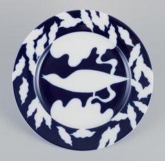 Lin Utzon for Rosenthal, Germany. Three cover plates in porcelain.