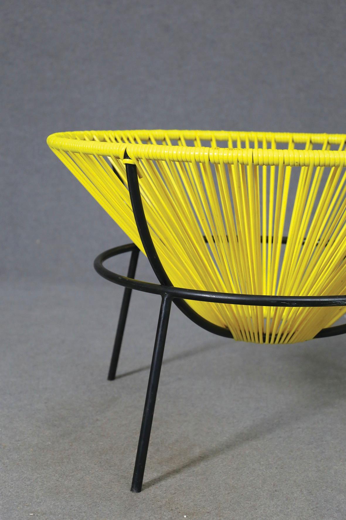 plastic bowl chair