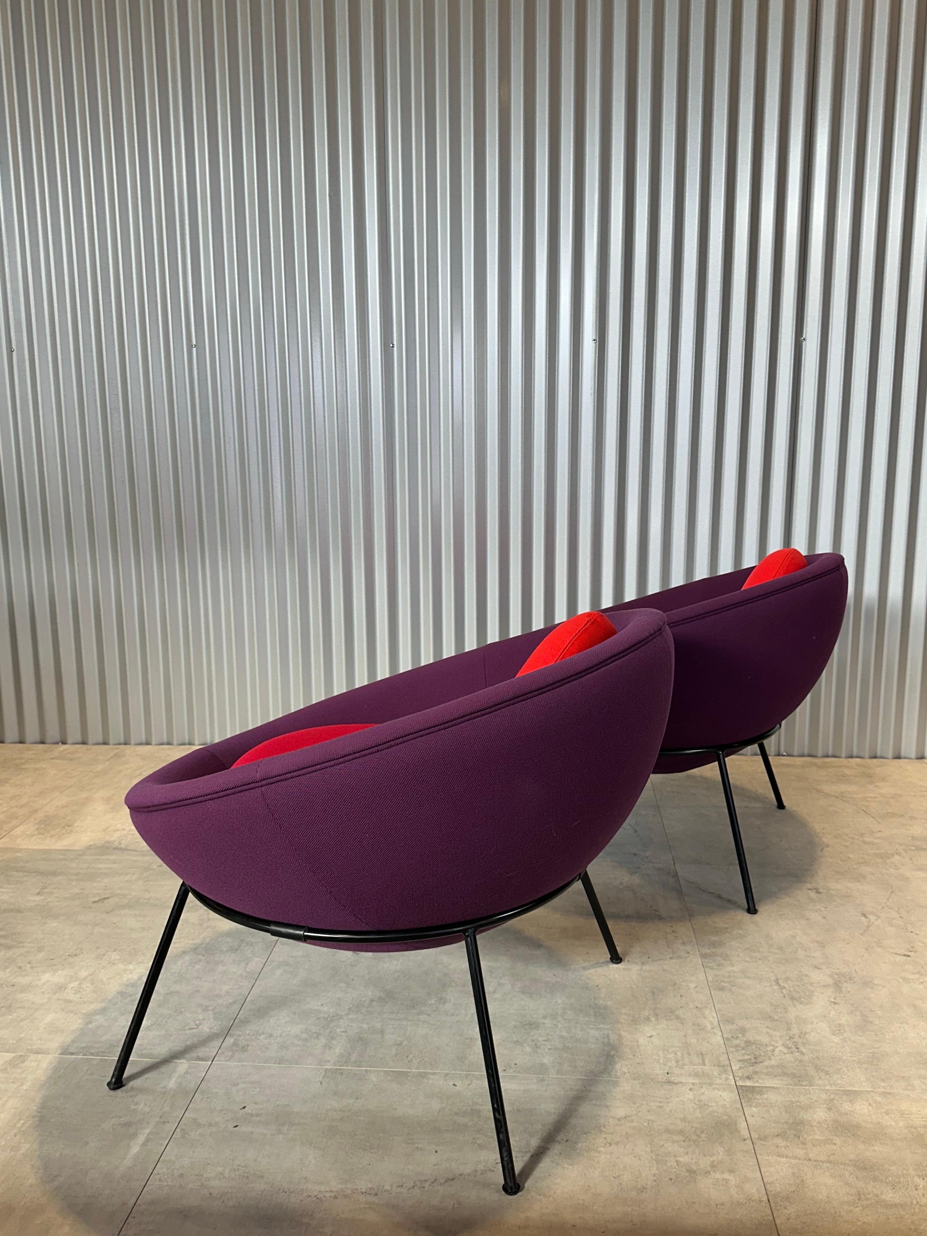Silla Bowl de Lina Bo Bardi diseñada en 1951, edición limitada reeditada por Arper Italiano en venta