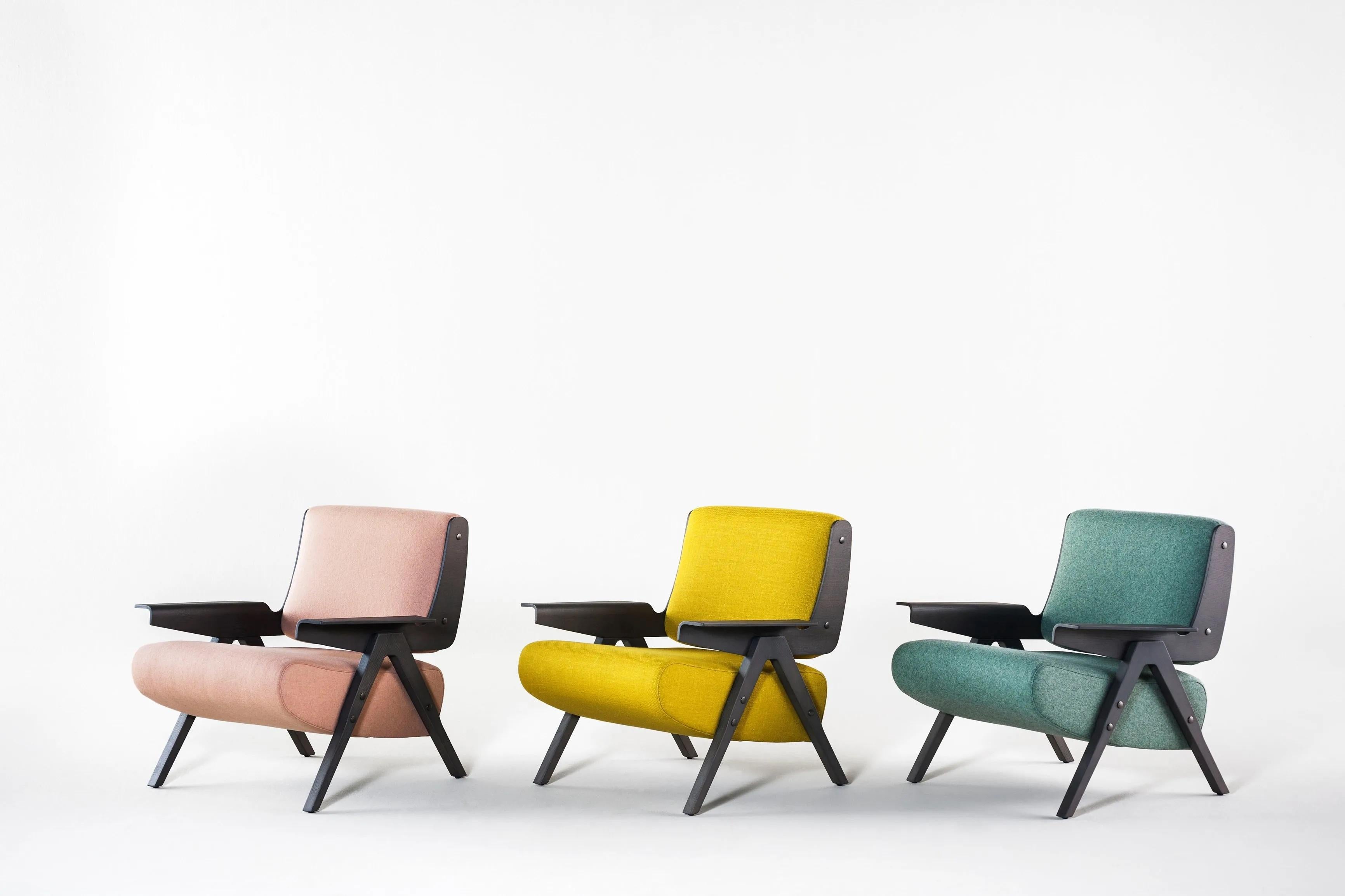 Italian Lina – Iconic Armchair by Gianfranco Frattini for Tacchini in vendita