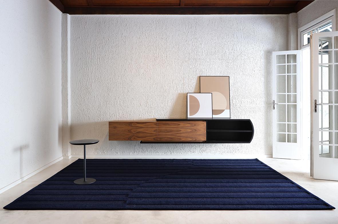Hand-Crafted Lina Rug Inspired by Lina Bo Bardi Handmade with Sustainable Econyl For Sale