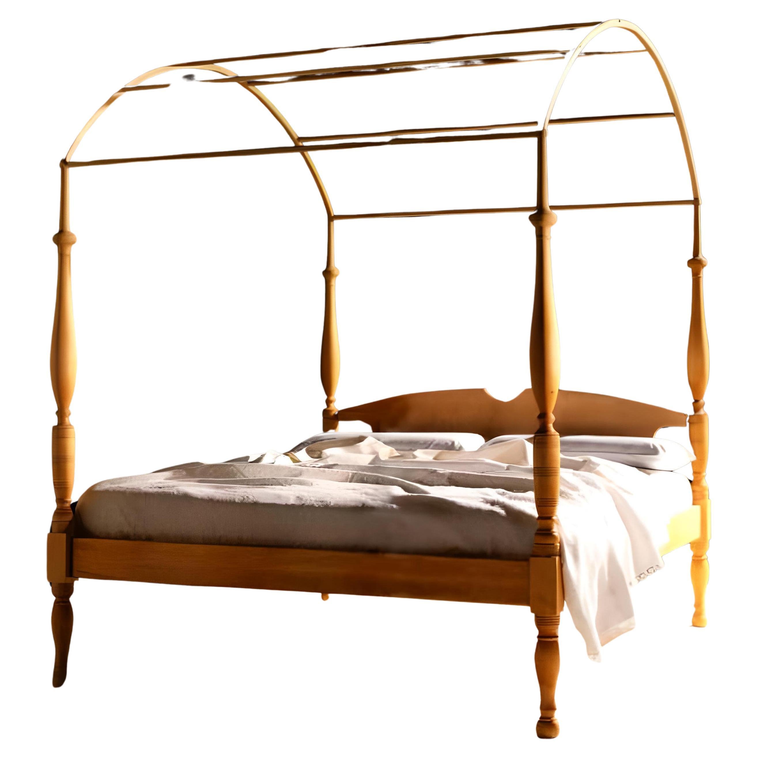 LINCOLN Four-polsted Bed - Solid Natural Maple wood with Turned Structure For Sale