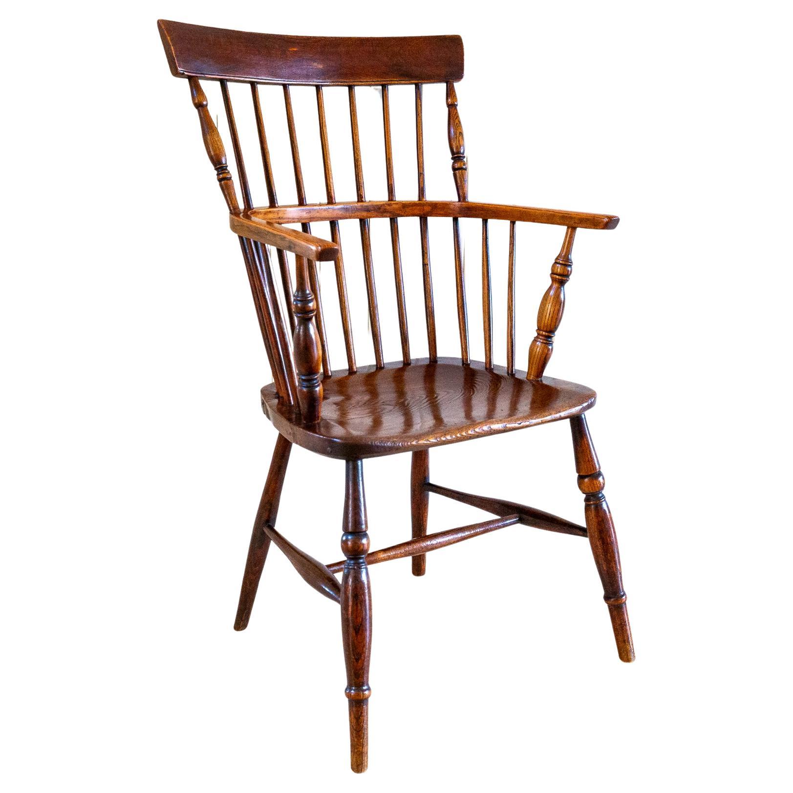 What is a comb back chair?