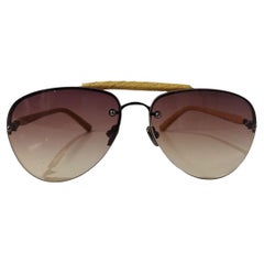 Lunettes de soleil Linda Farrow LFL Luxe x The Row