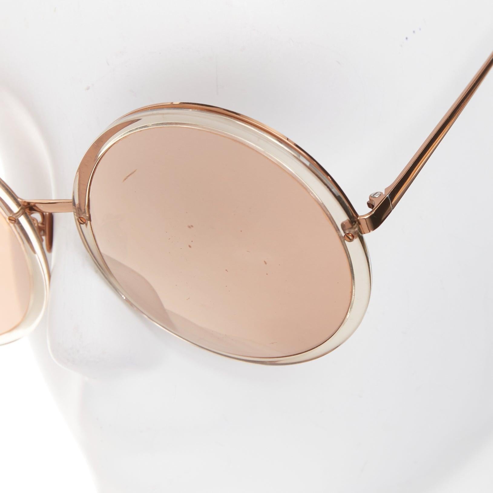 Linda Farrow LFL4579 lunettes de soleil rondes surdimensionnées à monture transparente et ombrée or rose Pour femmes en vente