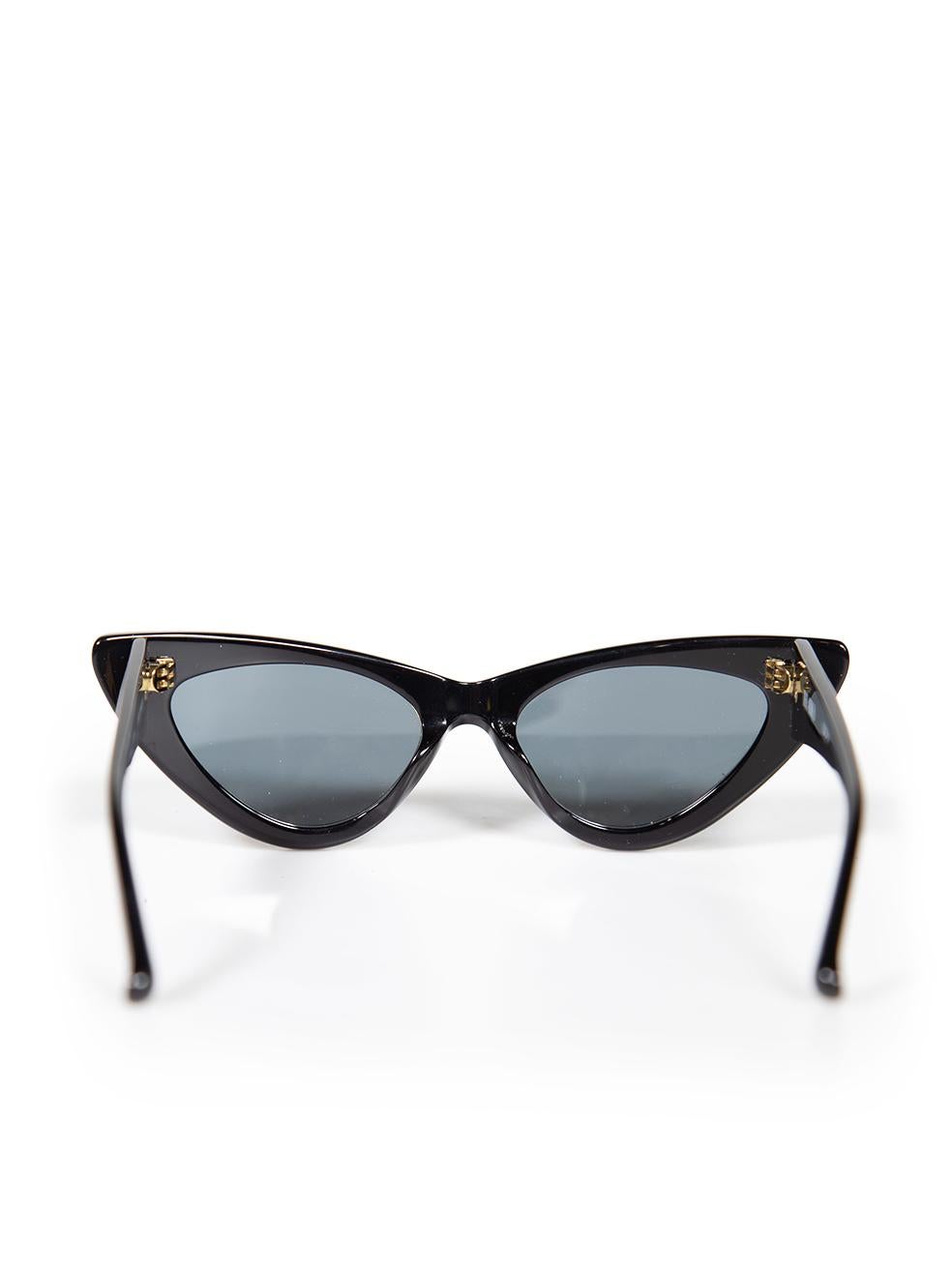 Linda Farrow Linda Farrow + The Attico Black Dora D-Frame Cateye Sunglasses In Excellent Condition For Sale In London, GB
