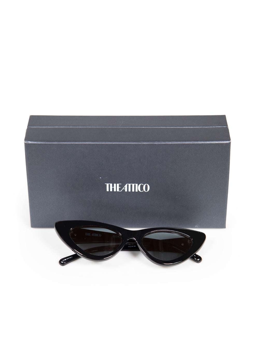Linda Farrow Linda Farrow + The Attico Black Dora D-Frame Cateye Sunglasses en vente 2