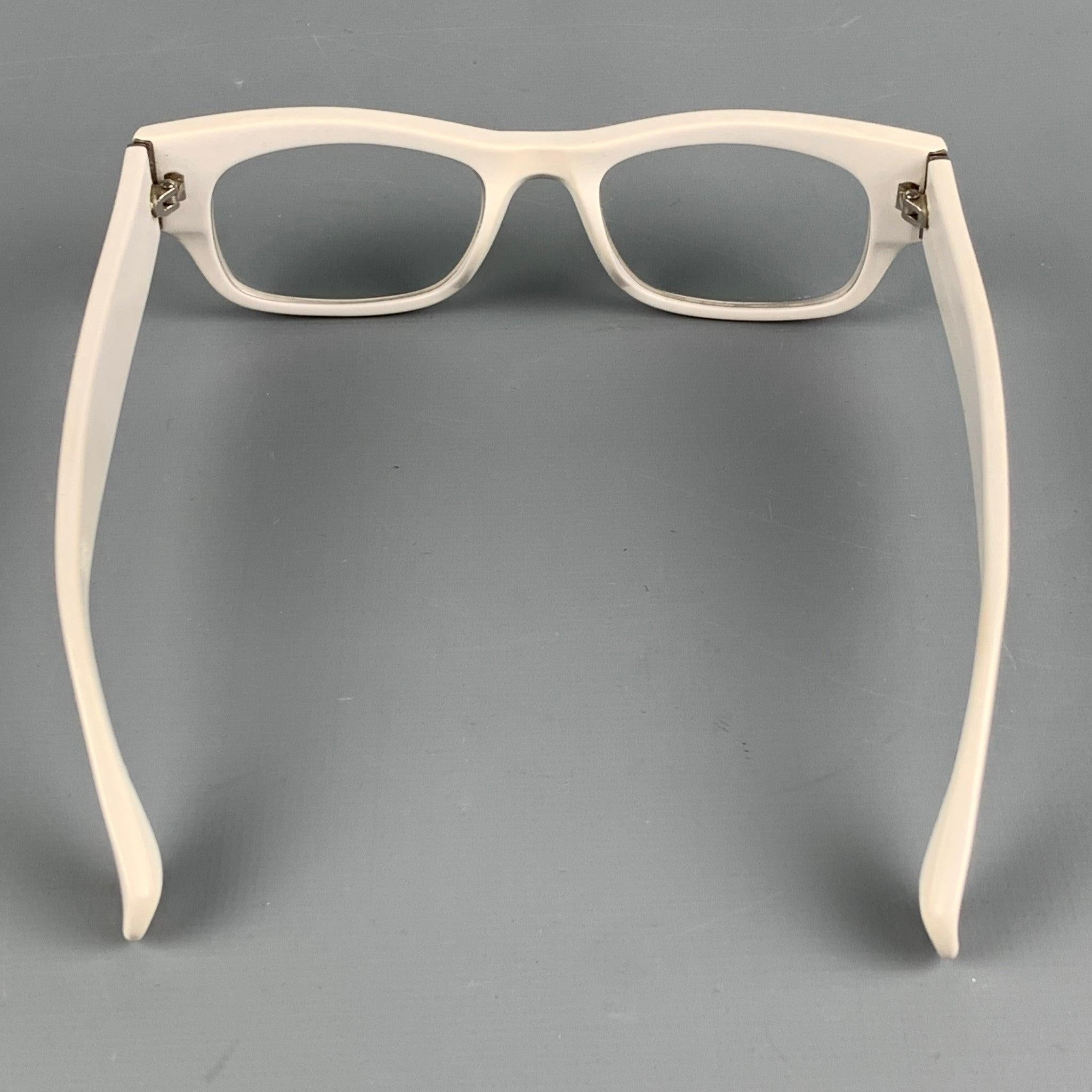 LINDA FARROW Luxe Light Gray Acetate Frames In Good Condition For Sale In San Francisco, CA