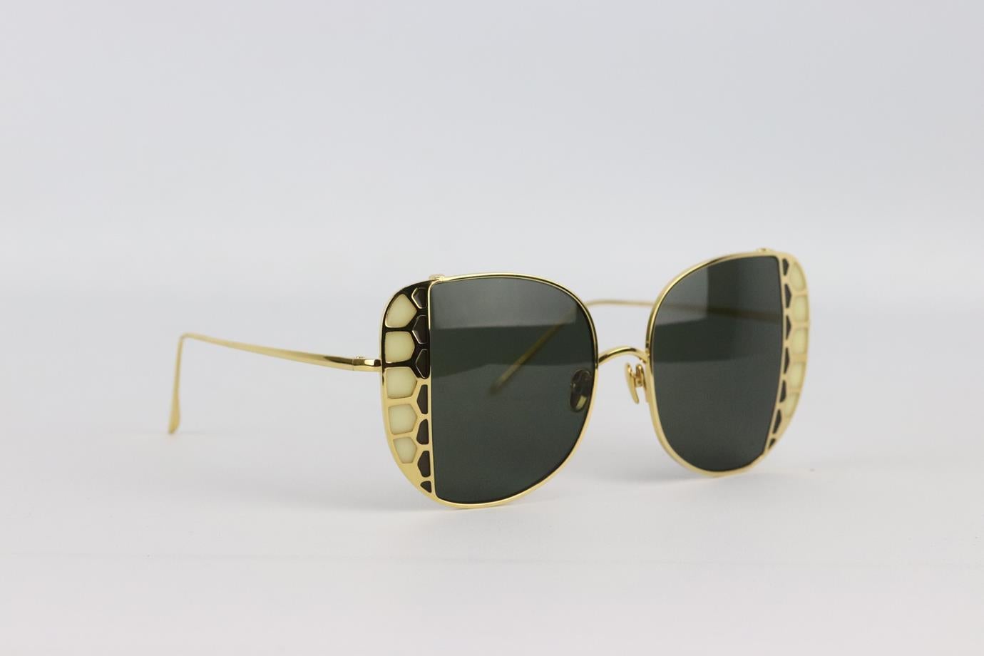 Linda Farrow oversized cat eye 18k gold sunglasses. Gold. Comes with case. Style Code: Amelia. Lens Size: 50 mm. Arm Size: 140 mm. Bridge Size: 16 mm. Very good condition - No sign of wear; see pictures.