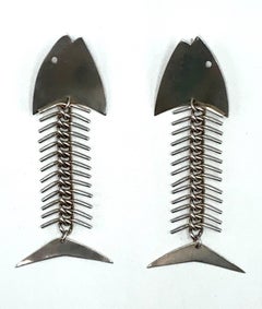 Linda Hesh 1990s Artisan Sterling Fish Earrings
