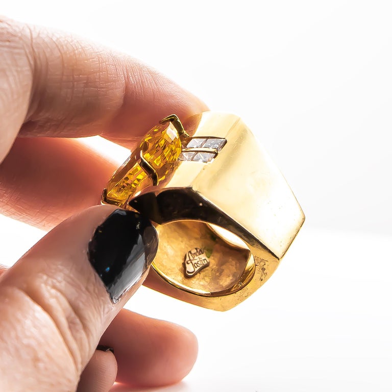 Oval Cut Linda Joslin 12+ Carat Gold Sapphire Ring with 1.50 Carat Diamonds