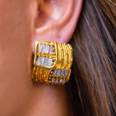Linda Joslin 3.20 Carat Diamonds Earrings 18 Karat Gold
