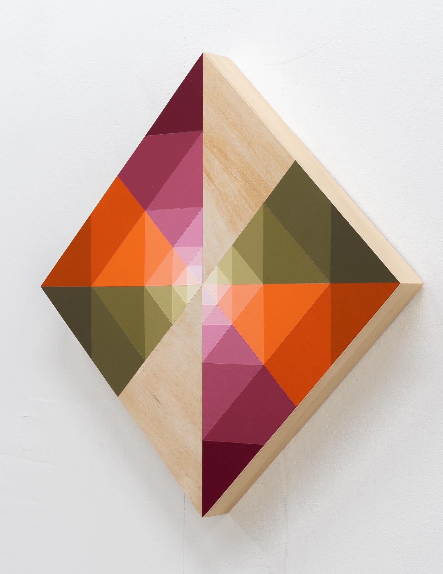 SUNDOG 34 - Pittura astratta illusionistica su Wood ispirata alla natura - Painting di Linda King Ferguson